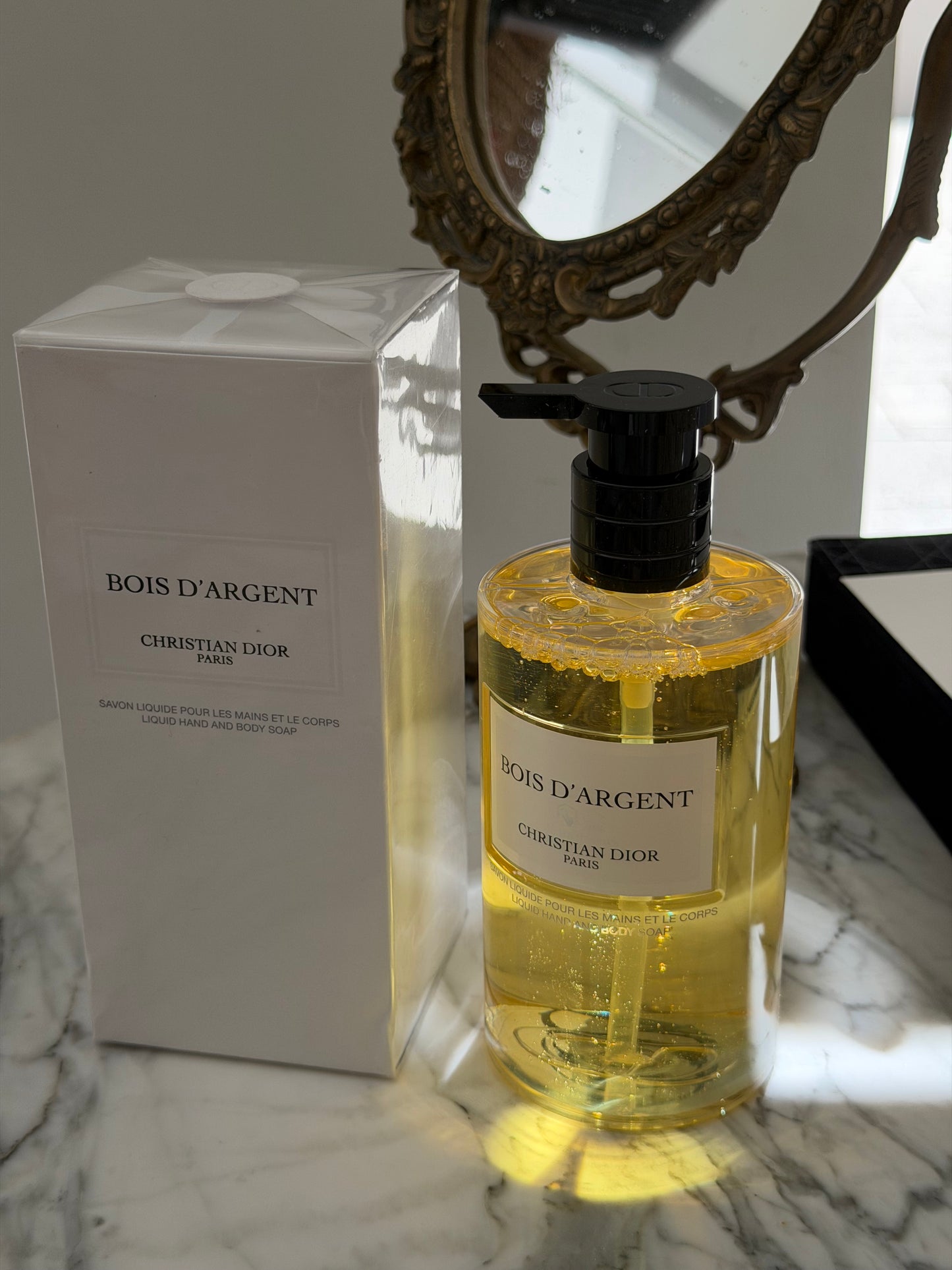 DIOR Bois D'Argent Savon Liquide - Hand and Body Soap 350ml