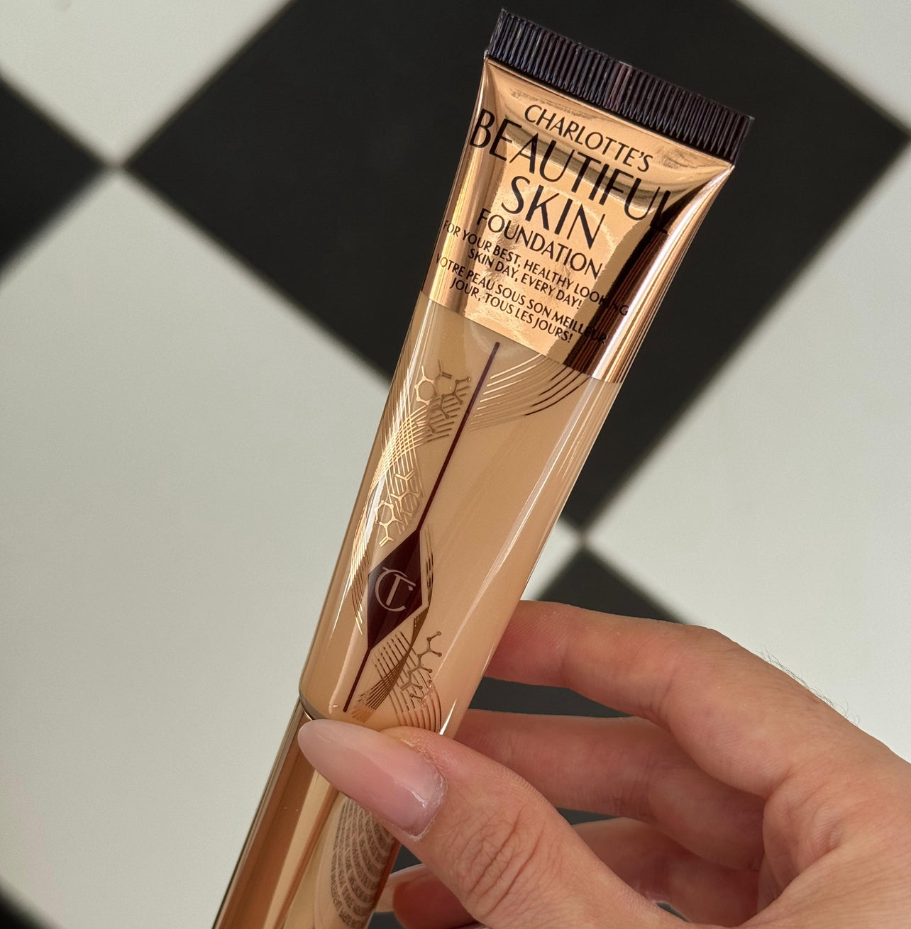 CHARLOTTE TILBURY Charlotte’s Beautiful Skin Foundation (2 Warm) - Healthy Looking Skin Every Day