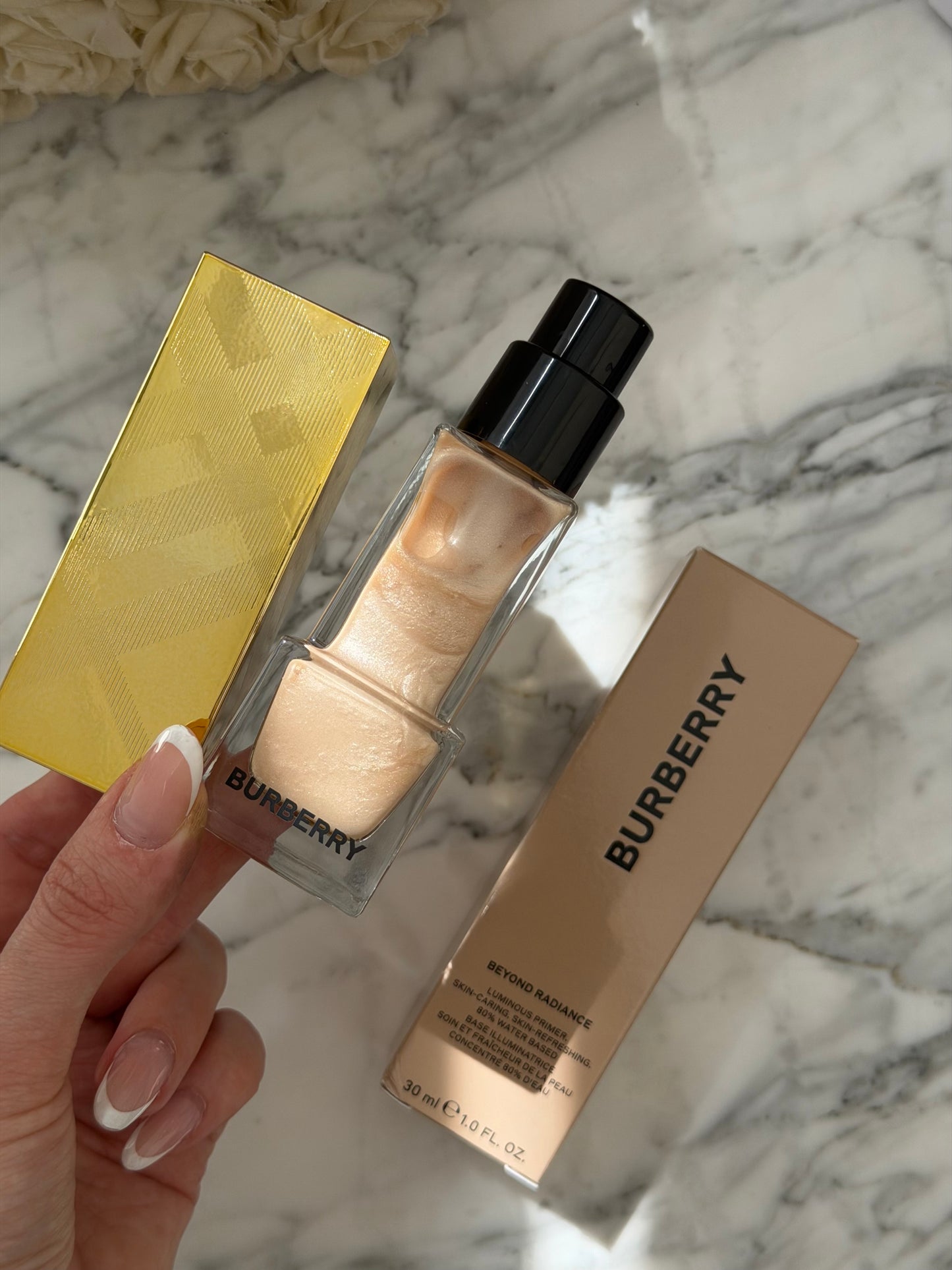 BURBERRY
Beyond Radiance Primer
Bare Glow
