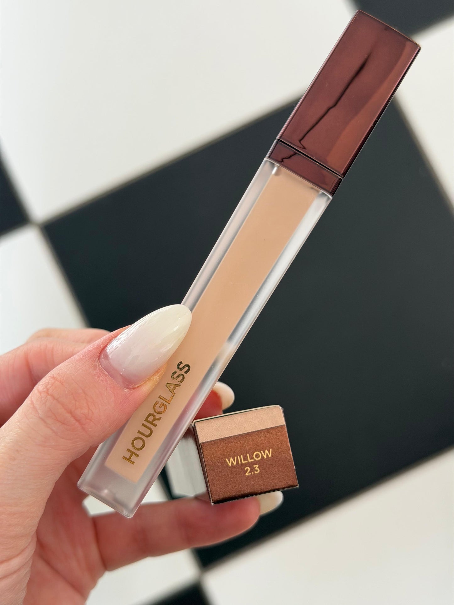 HOURGLASS Vanish™ Airbrush Concealer (2.3)