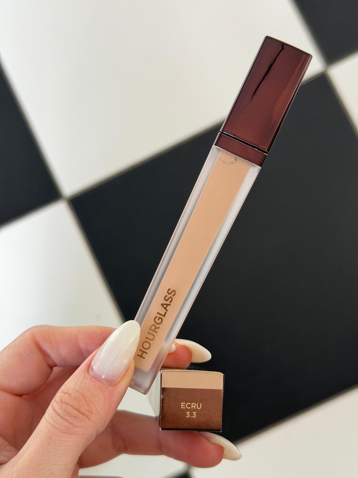 HOURGLASS Vanish™ Airbrush Concealer (3.3)