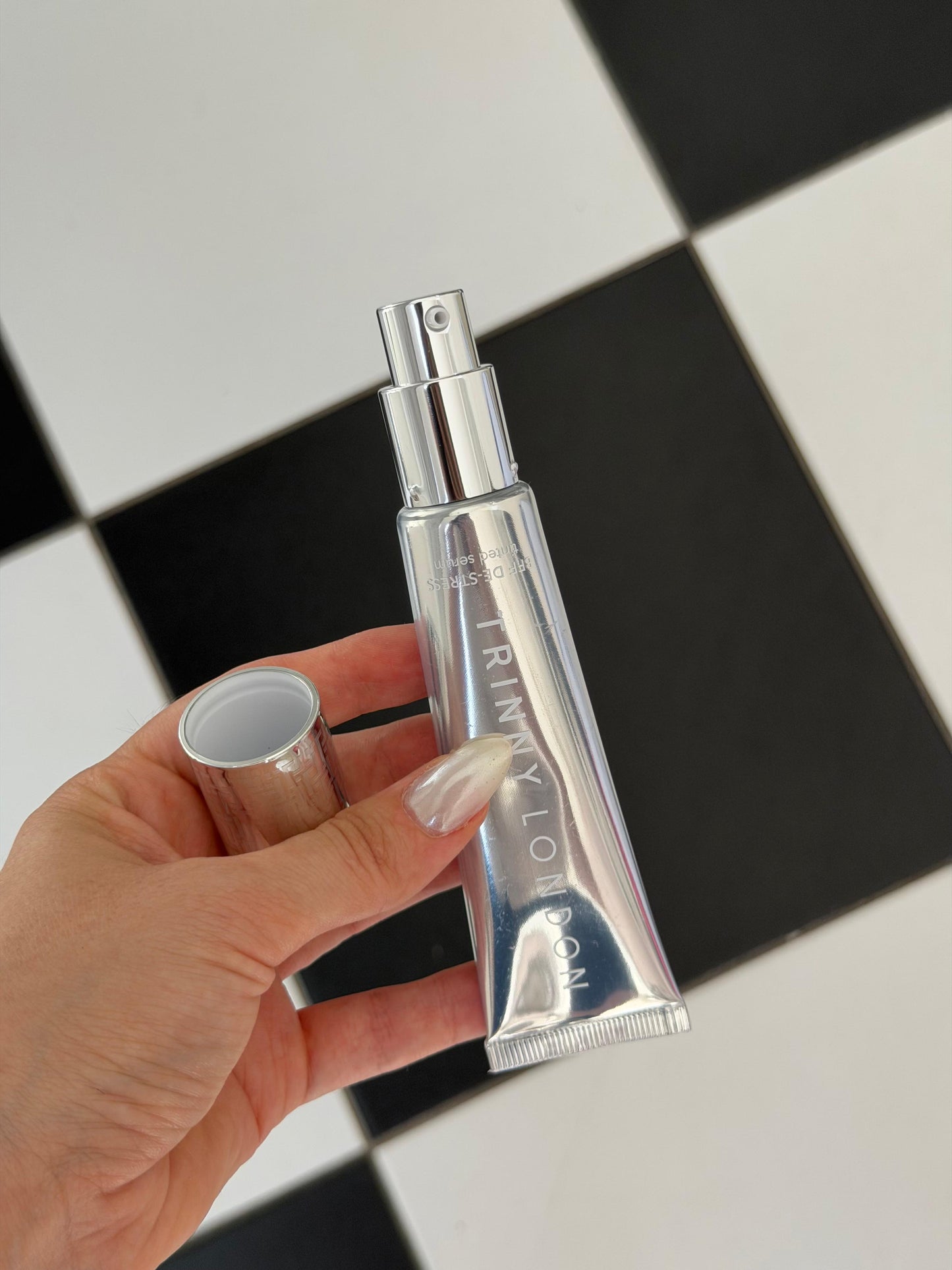 TRINNY LONDON
BFF De-Stress Tinted Serum