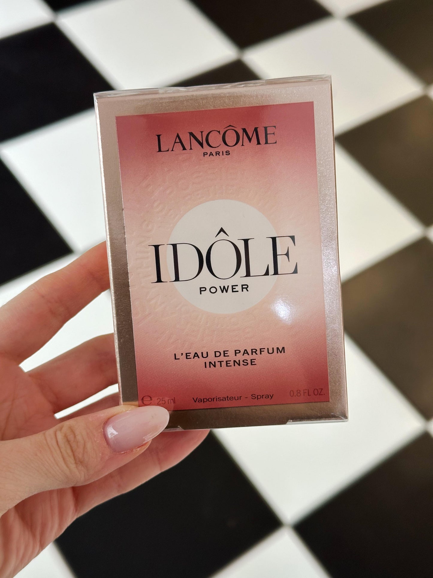 LANCÔME Idole Power Eau De Parfum Intense
Fruity and Woody