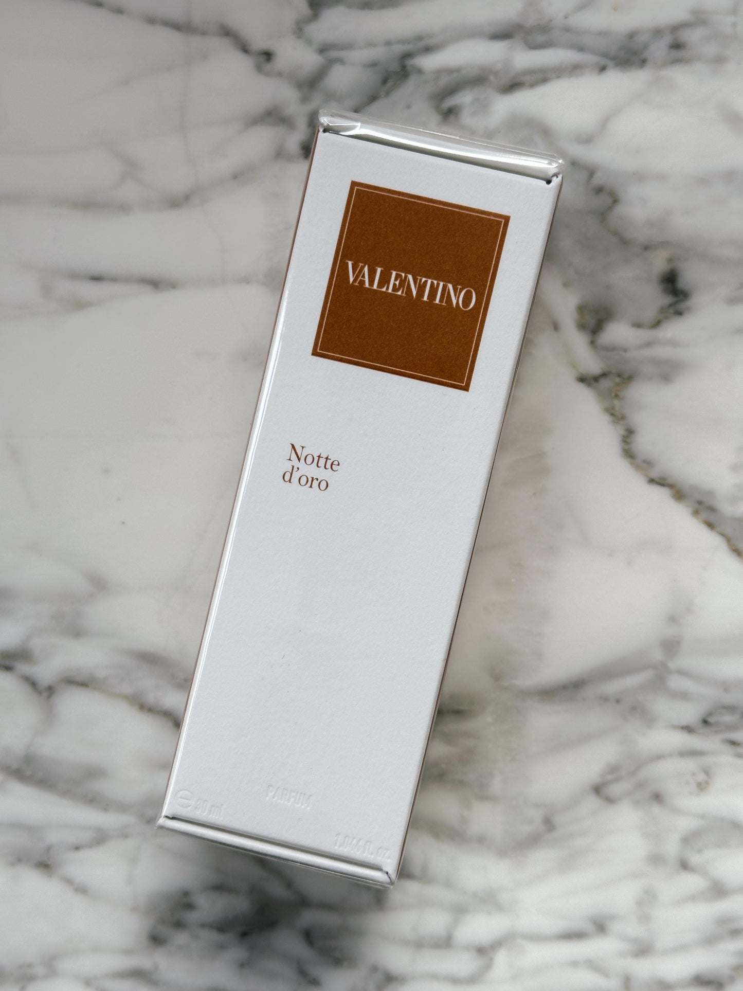 VALENTINO Anatomy Of Dreams - Notte d’Oro Parfum