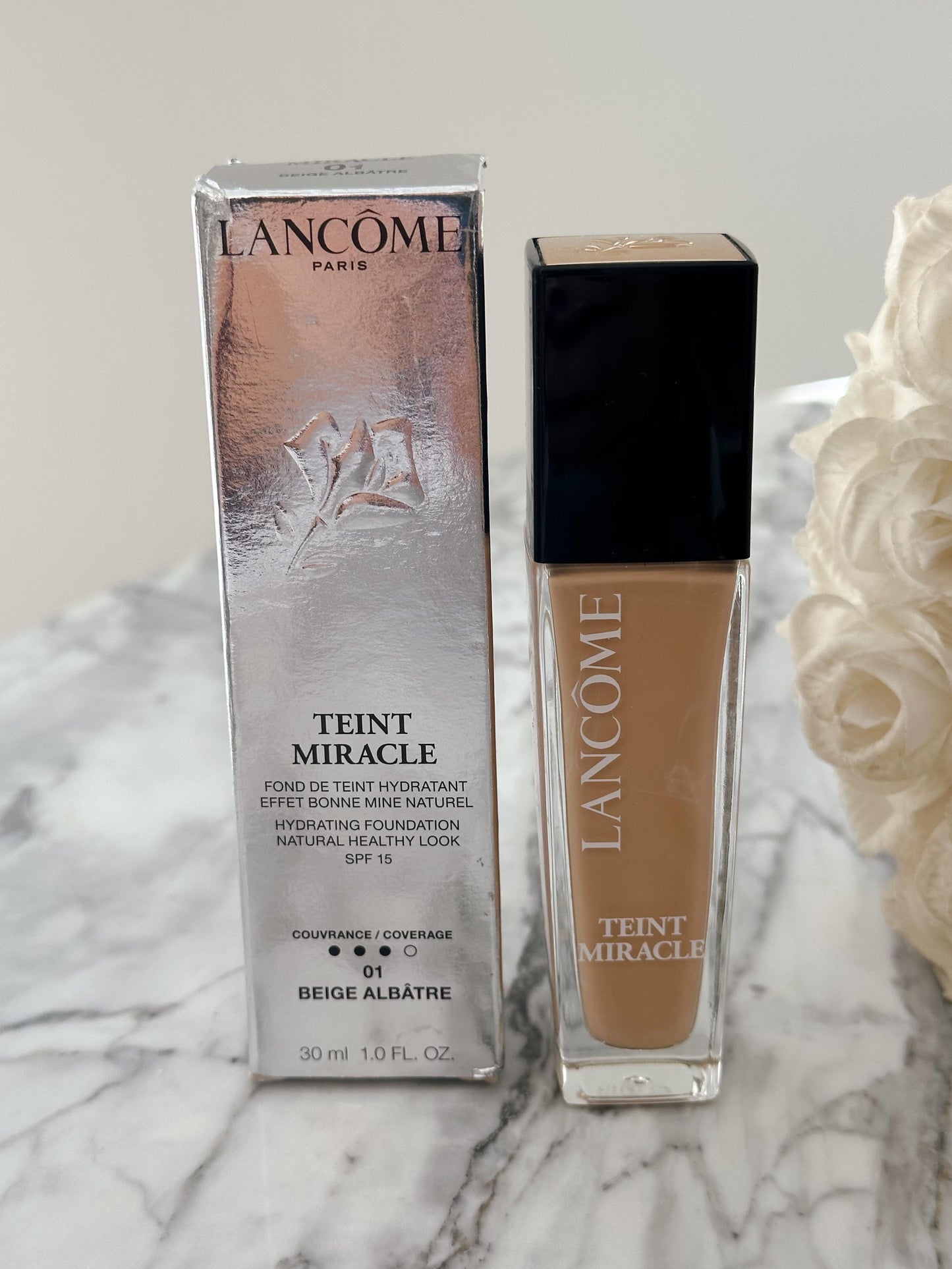 LANCÔME Teint Miracle
Hydrating Foundation - Natural Healthy Look SPF15
