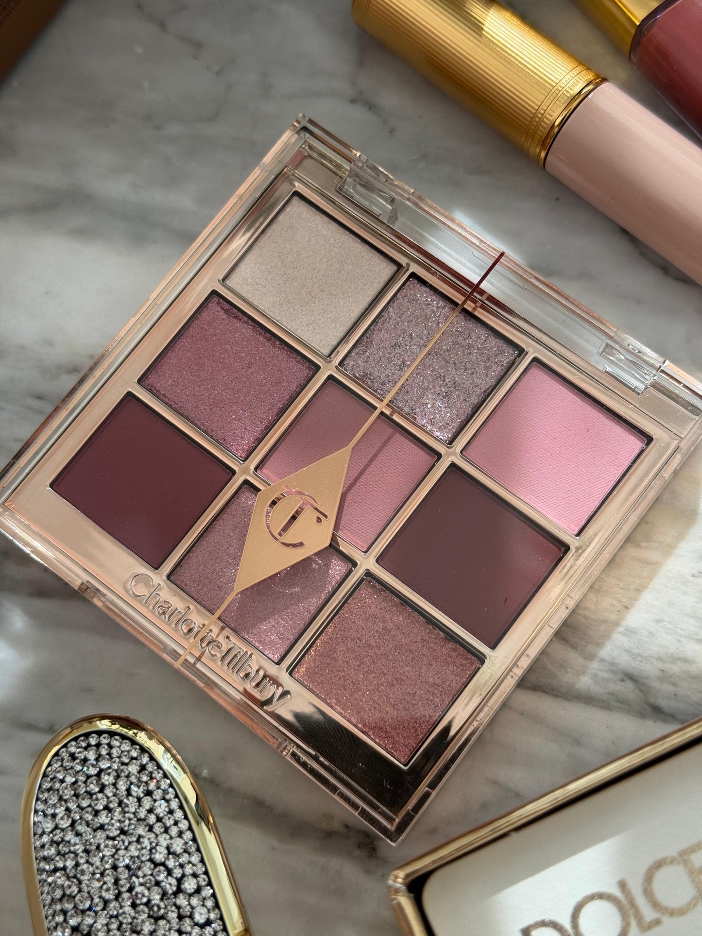 CHARLOTTE TILBURY
Charlotte's Palette Of Beautifying Eye Trends - Pink Love