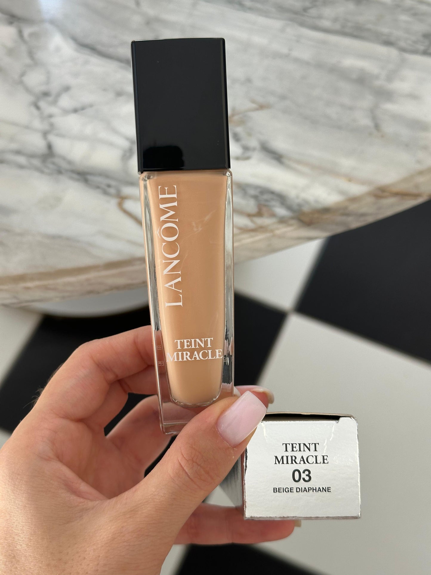LANCÔME Teint Miracle
Hydrating Foundation - Natural Healthy Look SPF15