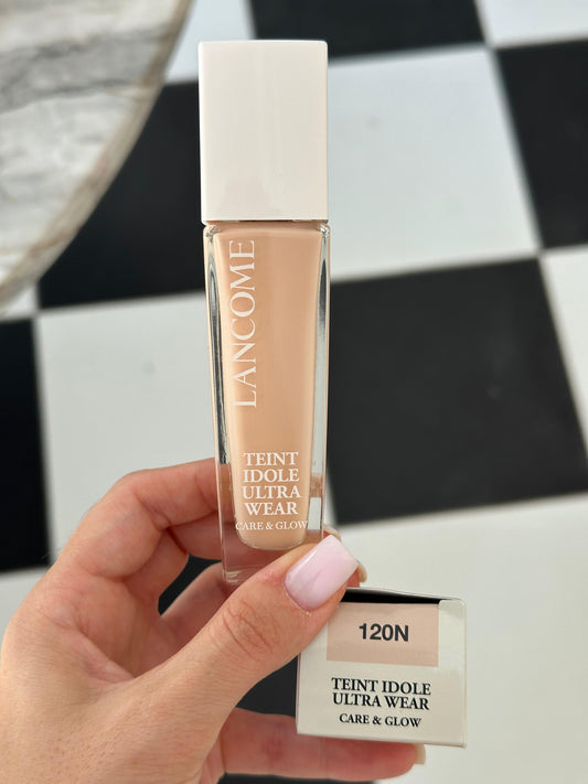 LANCÔME Teint Idôle Ultra Wear Care & Glow Serum Foundation SPF25 (120N)