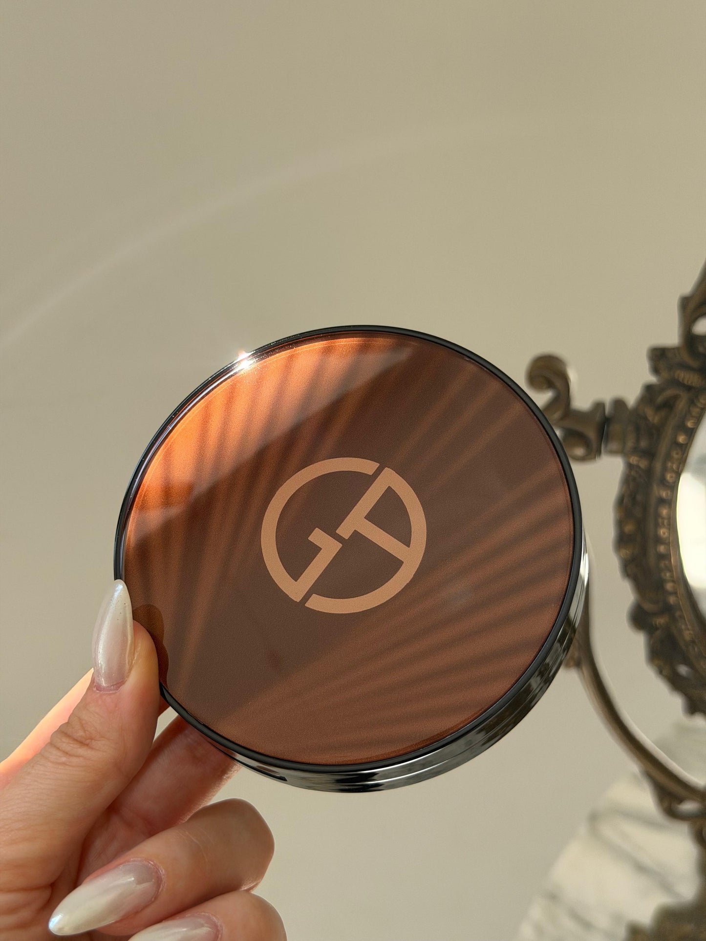 ARMANI Luminous Silk Longwear Creamy Bronzing Powder