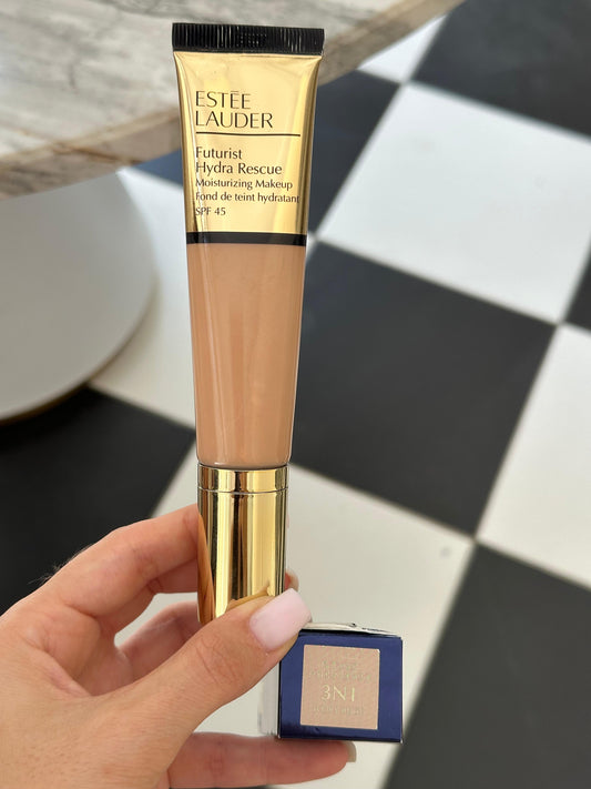 ESTEE LAUDER Futurist Hydra Rescue (3N1)
Moisturizing Foundation SPF45