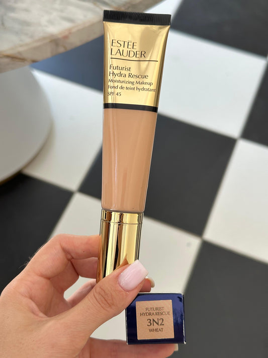 ESTEE LAUDER Futurist Hydra Rescue (3N2)
Moisturizing Foundation SPF45