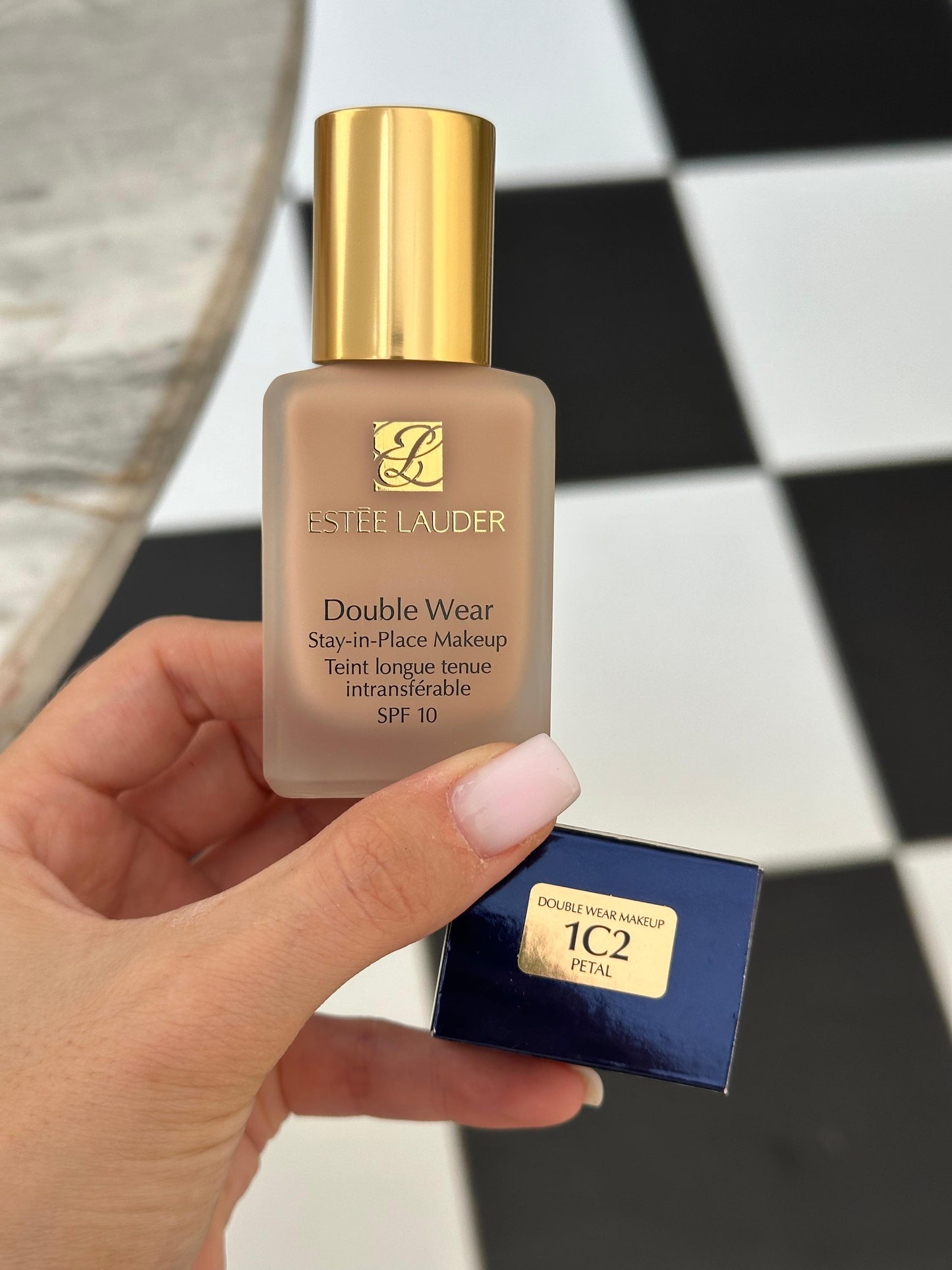 ESTÉE LAUDER Double Wear
Stay-in-Place Foundation