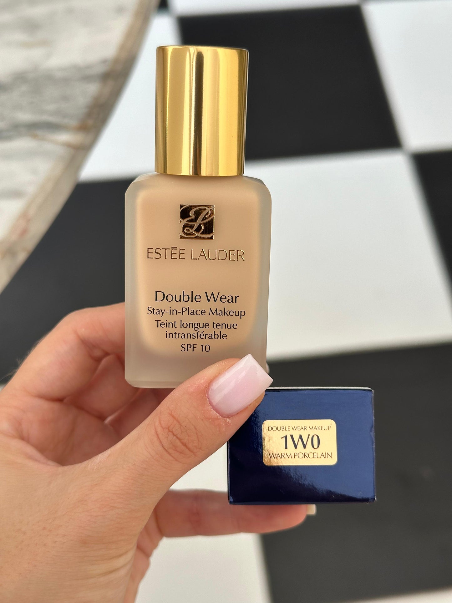 ESTÉE LAUDER Double Wear
Stay-in-Place Foundation