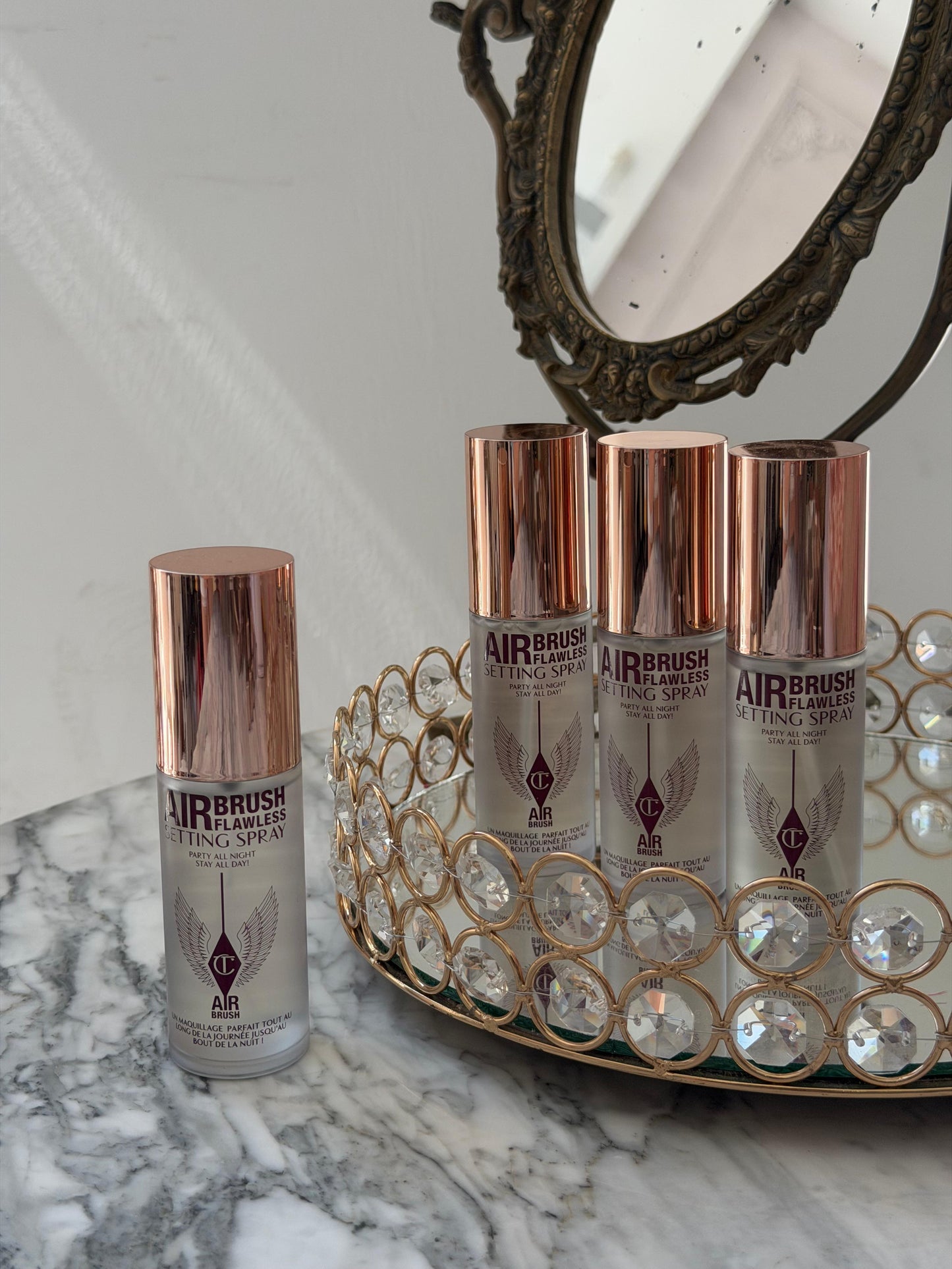 CHARLOTTE TILBURY
Airbrush Flawless Setting Spray