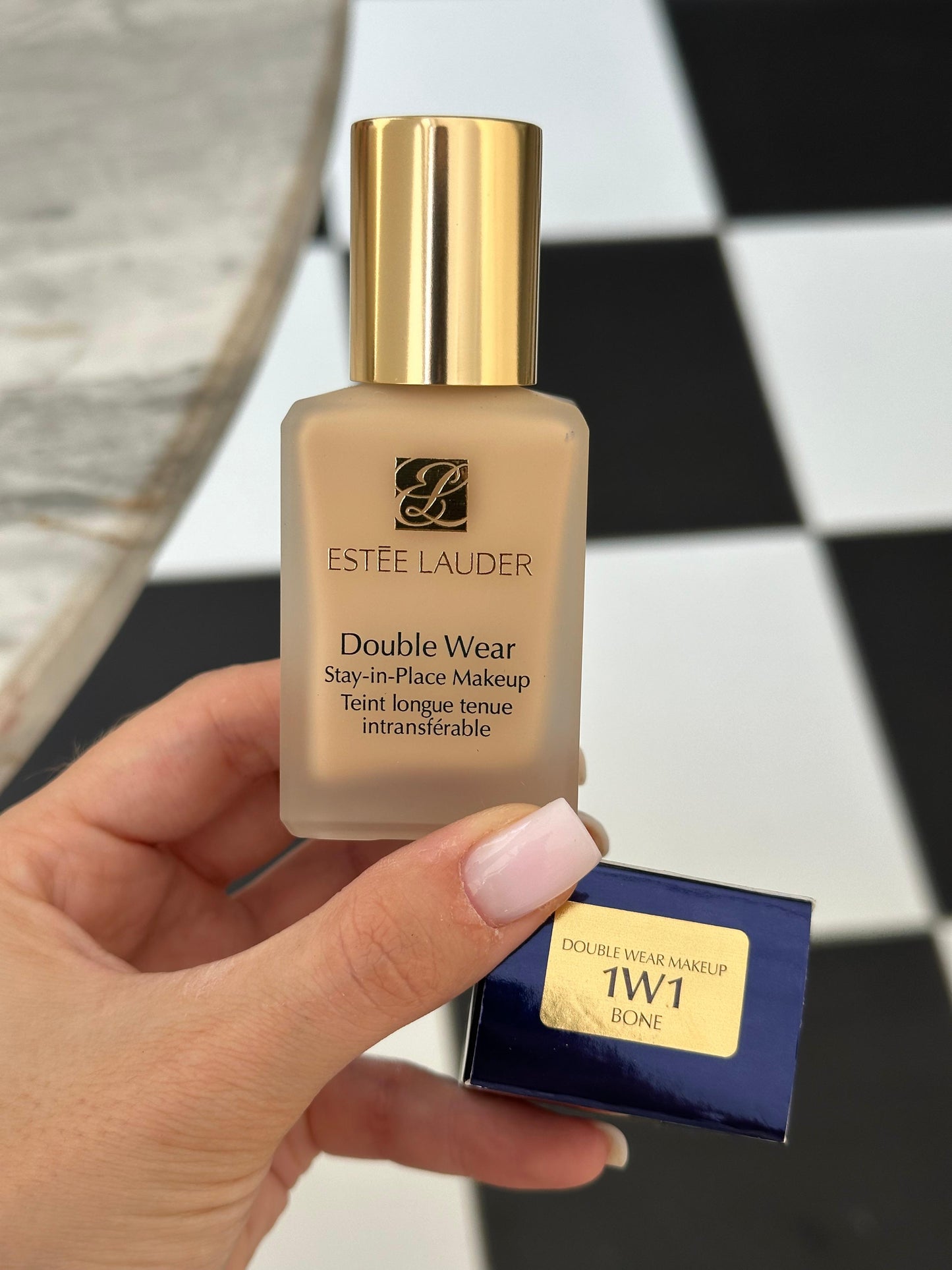 ESTÉE LAUDER Double Wear
Stay-in-Place Foundation