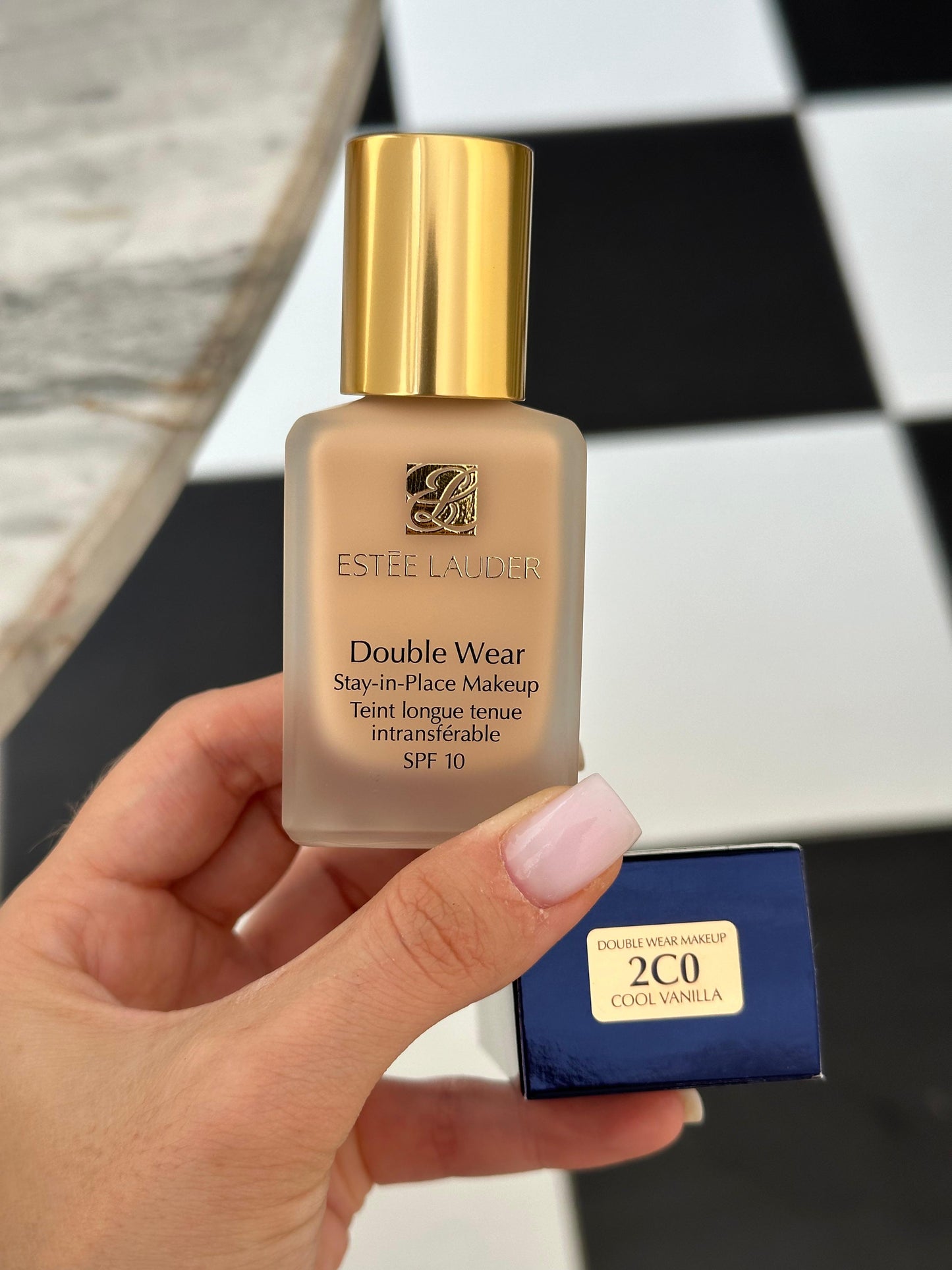 ESTÉE LAUDER Double Wear
Stay-in-Place Foundation