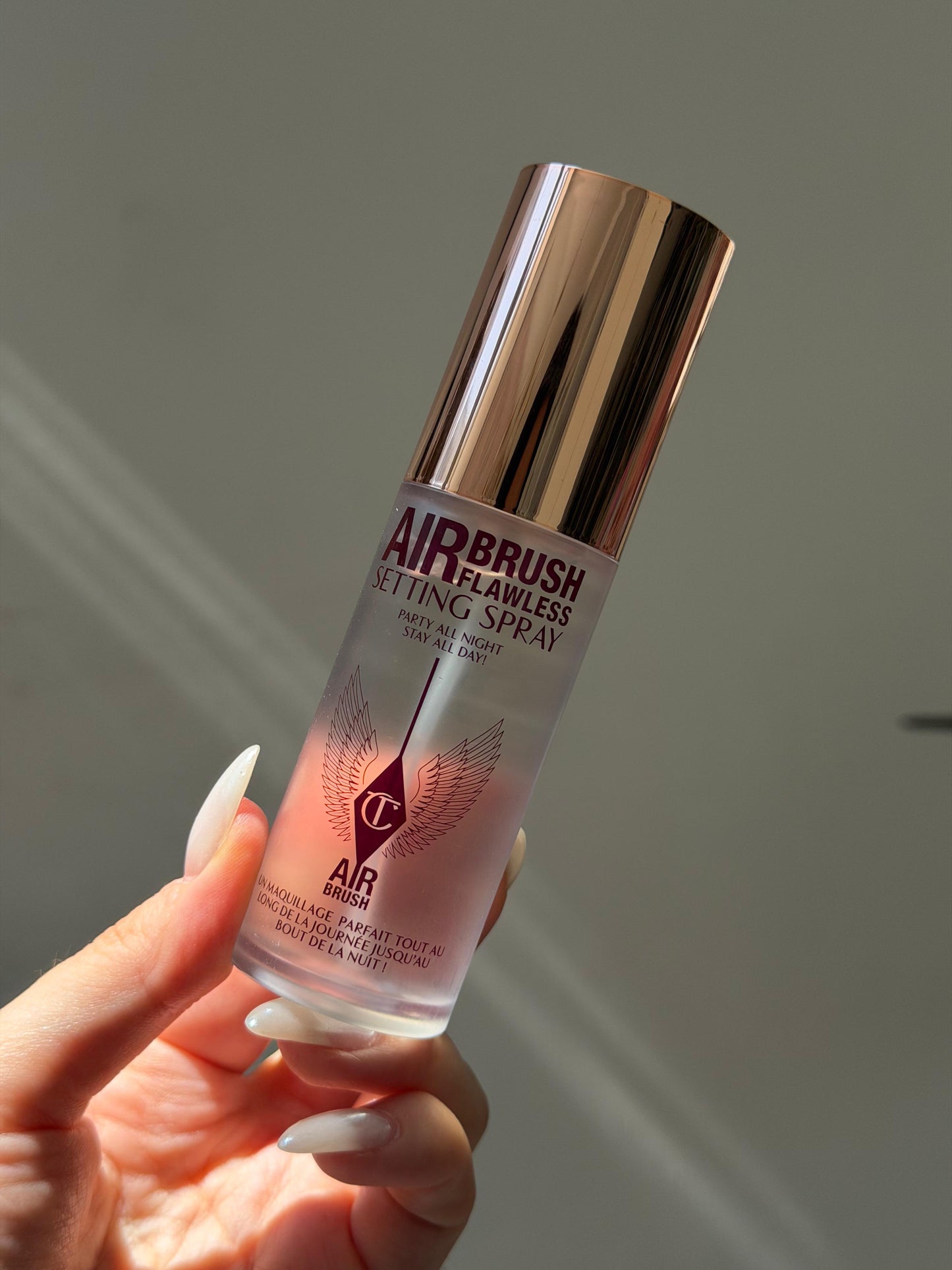 CHARLOTTE TILBURY
Airbrush Flawless Setting Spray