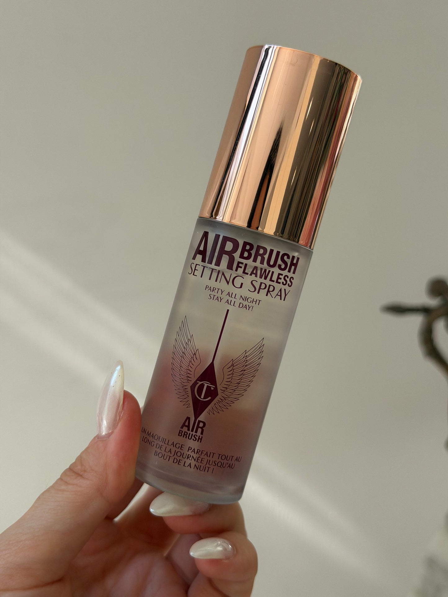 CHARLOTTE TILBURY
Airbrush Flawless Setting Spray