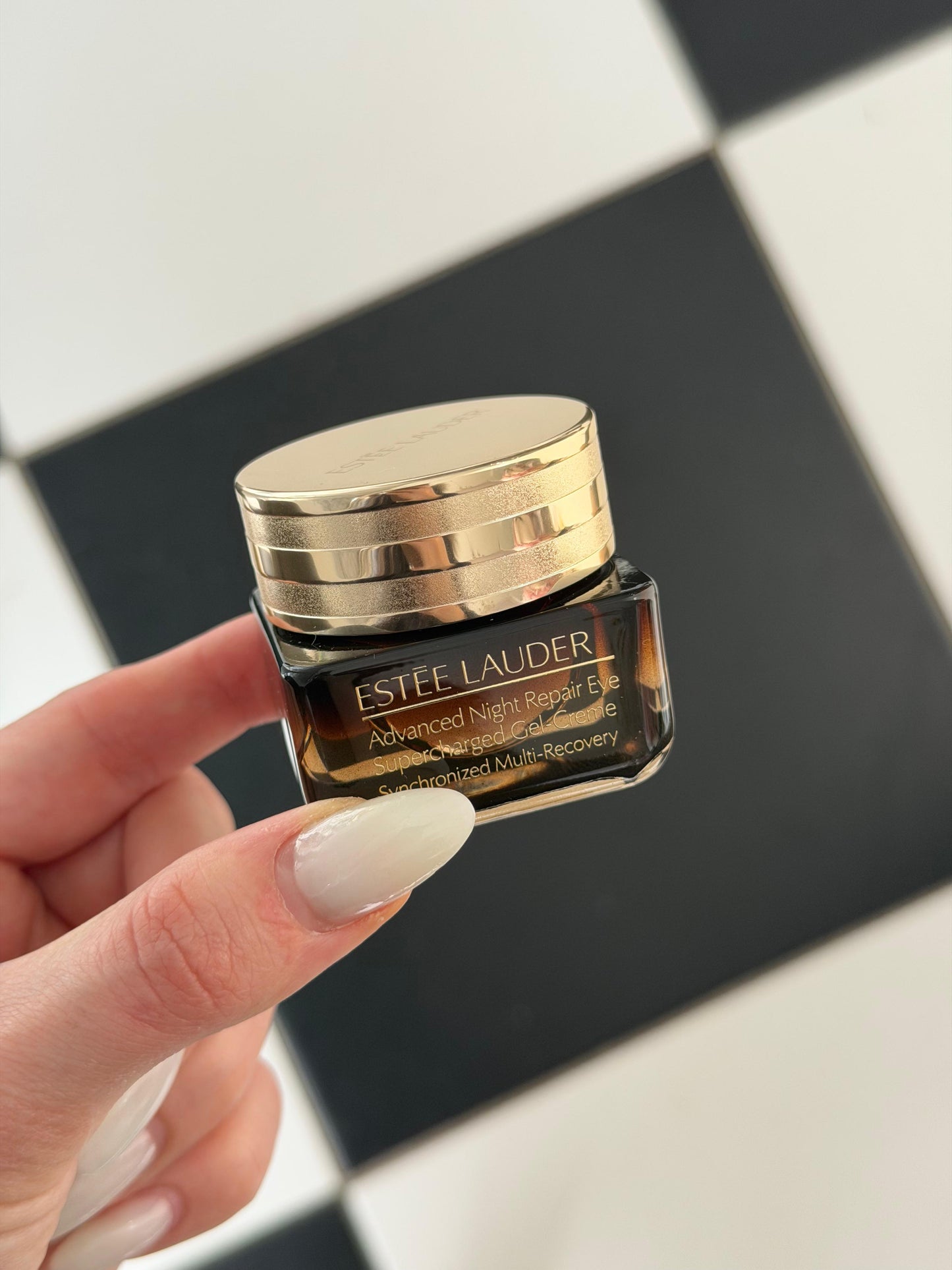 ESTÉE LAUDER Advanced Night Repair Eye Supercharged Gel-Creme - 
Synchronized Multi-Recovery Eye Cream