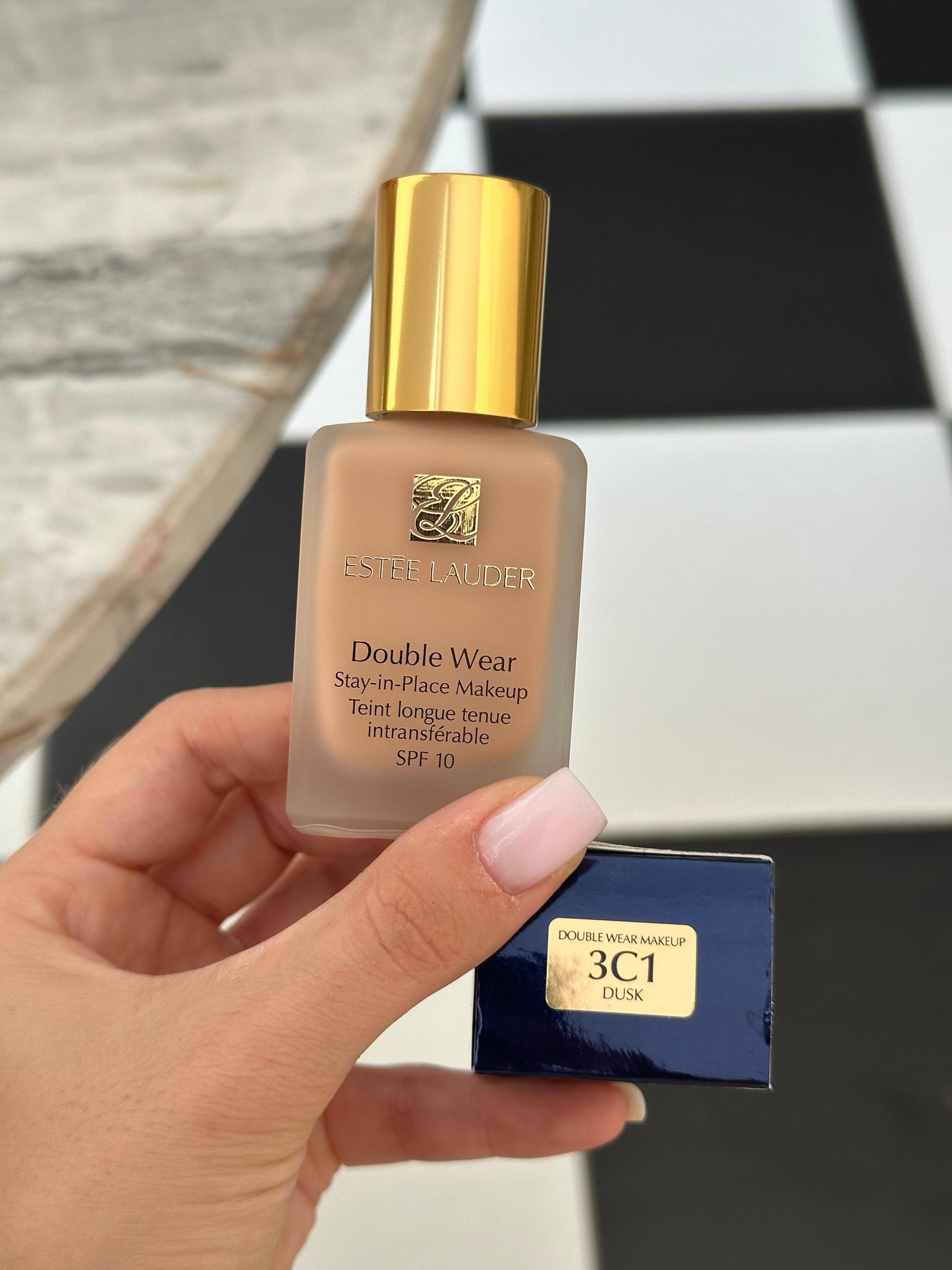 ESTÉE LAUDER Double Wear
Stay-in-Place Foundation