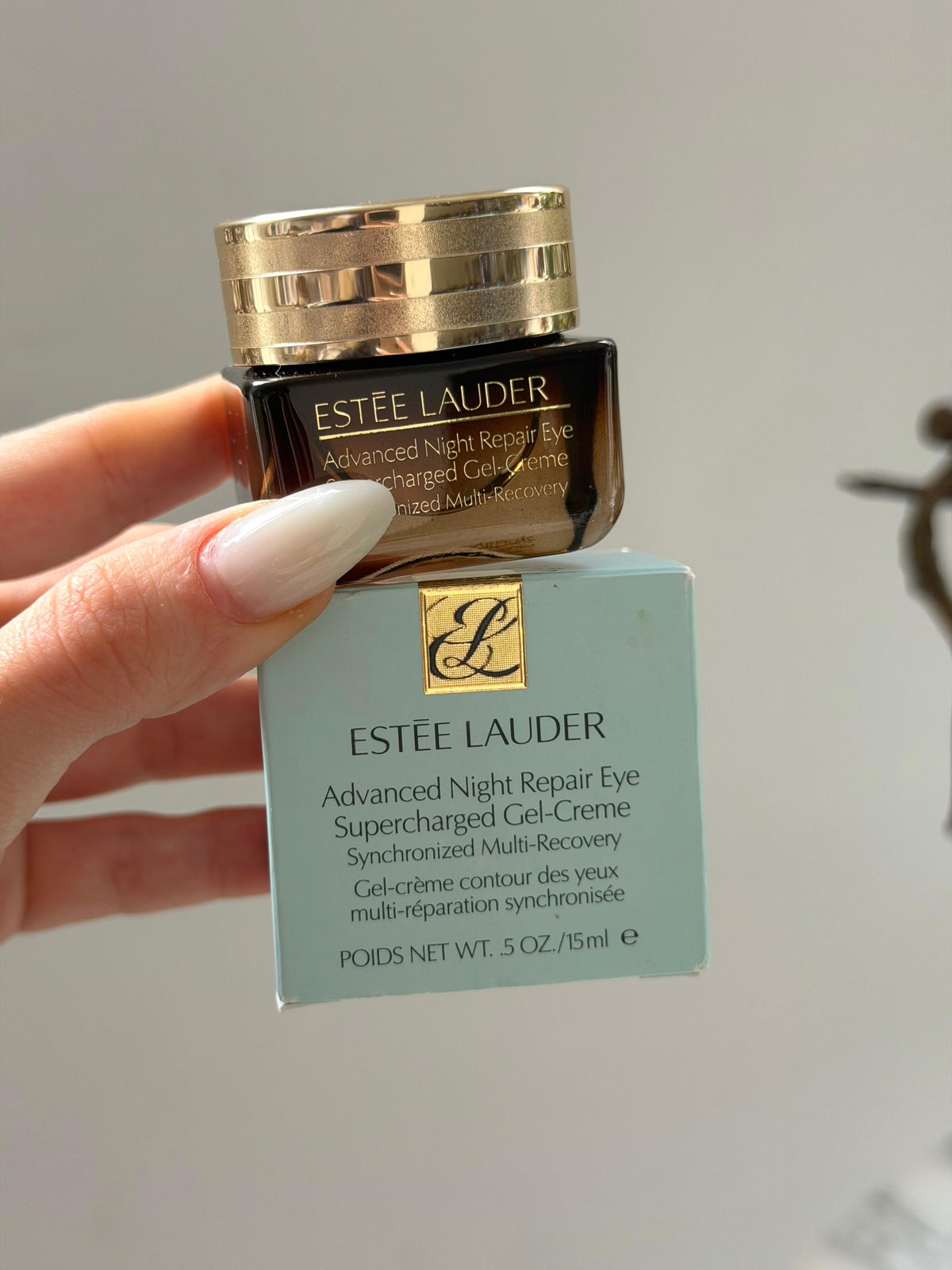 ESTÉE LAUDER Advanced Night Repair Eye Supercharged Gel-Creme - 
Synchronized Multi-Recovery Eye Cream