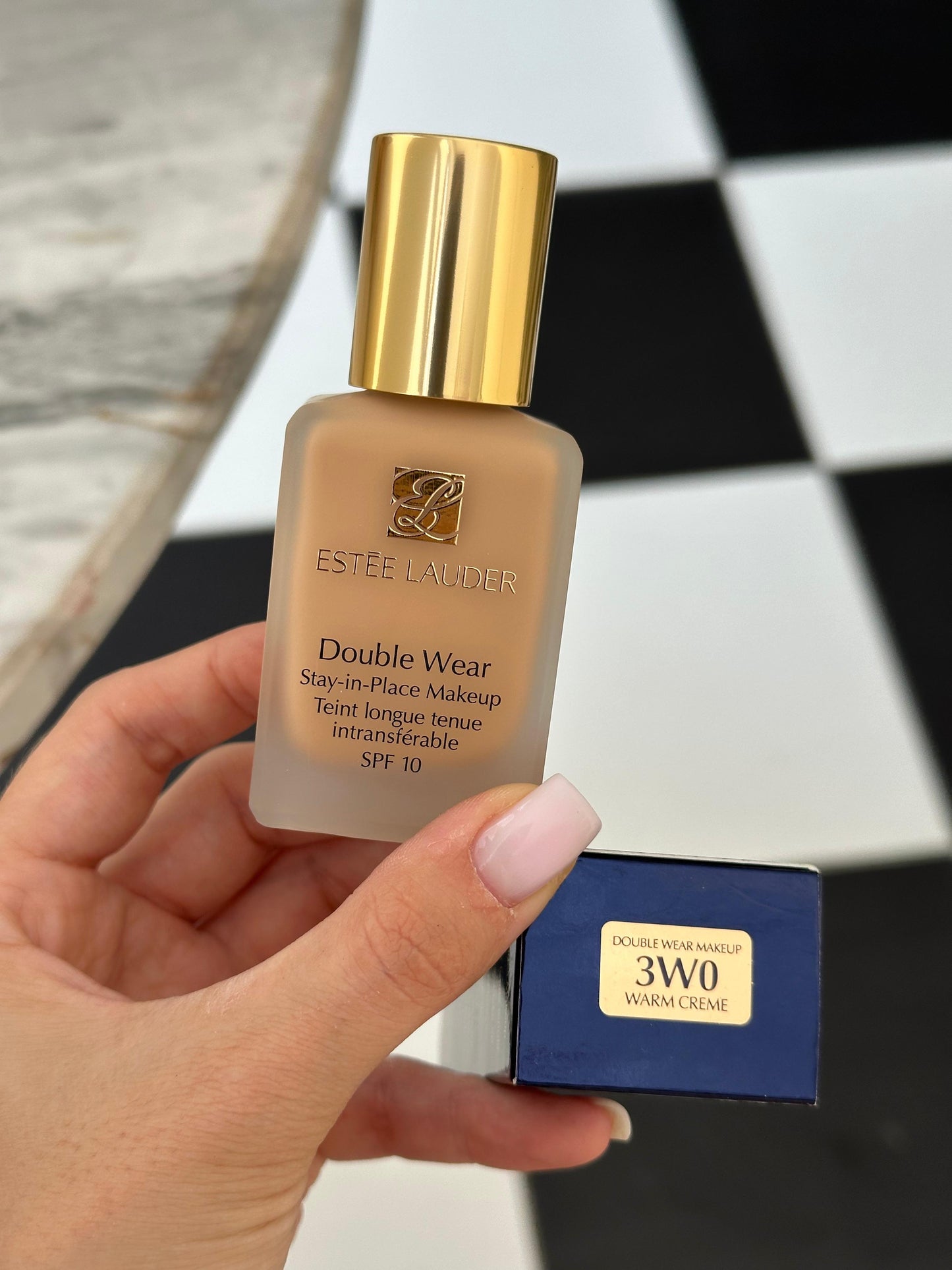 ESTÉE LAUDER Double Wear
Stay-in-Place Foundation