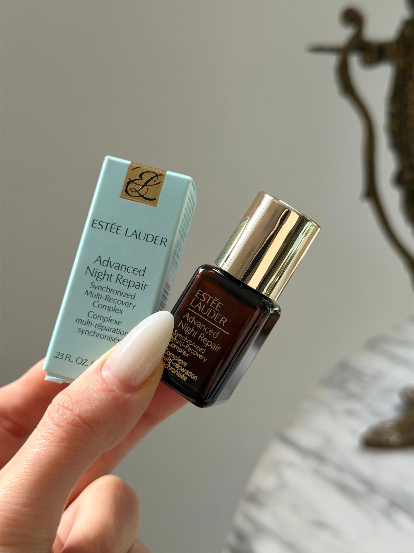 ESTEE LAUDER Advanced Night Repair Serum
Synchronized Multi-Recovery Complex