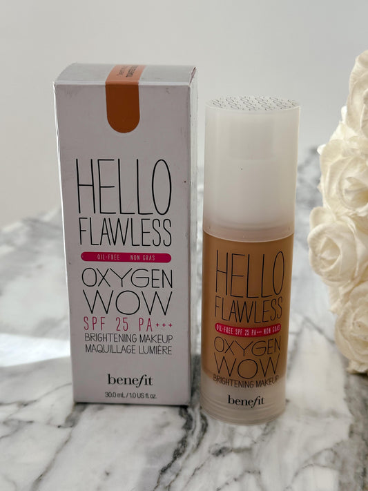 BENEFIT
Hello Flawless! Oxygen Wow Liquid Foundation SPF25 PA+++