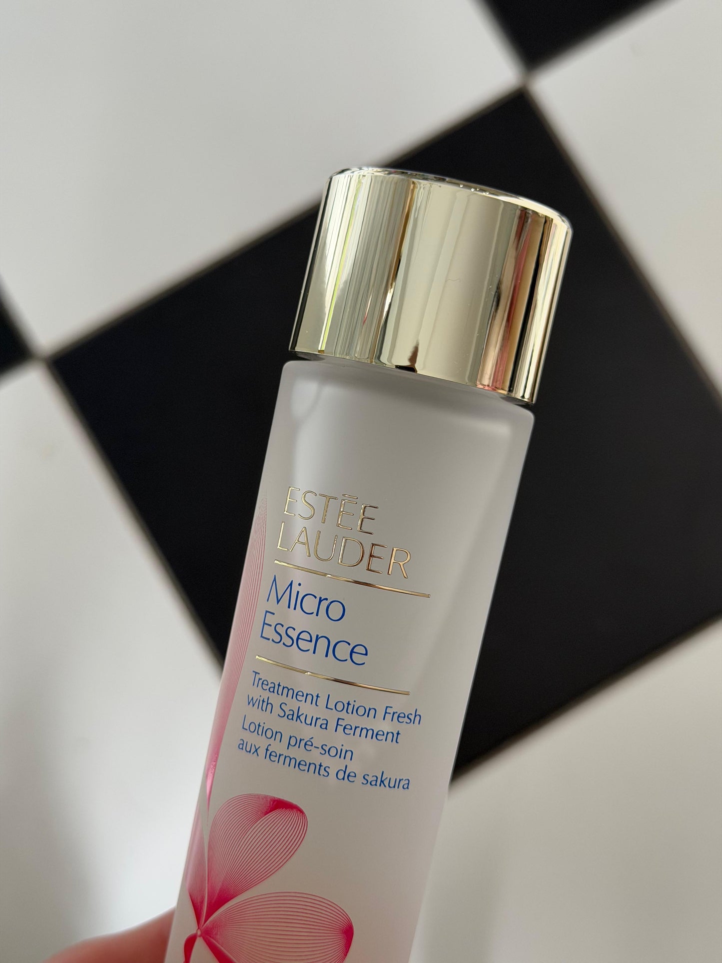 ESTEE LAUDER Micro Essence Treatment Lotion Fresh With Sakura Ferment