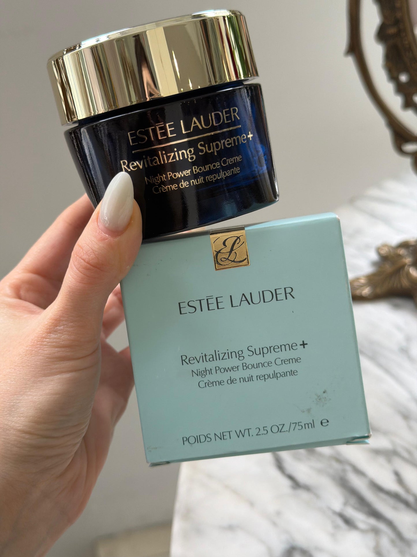 ESTEE LAUDER Revitalizing Supreme+
Night Power Bounce Creme Moisturizer