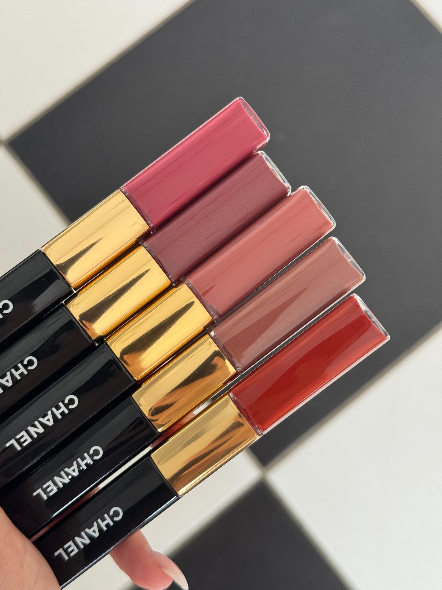 CHANEL Le Rouge Duo Ultra Tenue (162)
Ultrawear Liquid Lip Colour