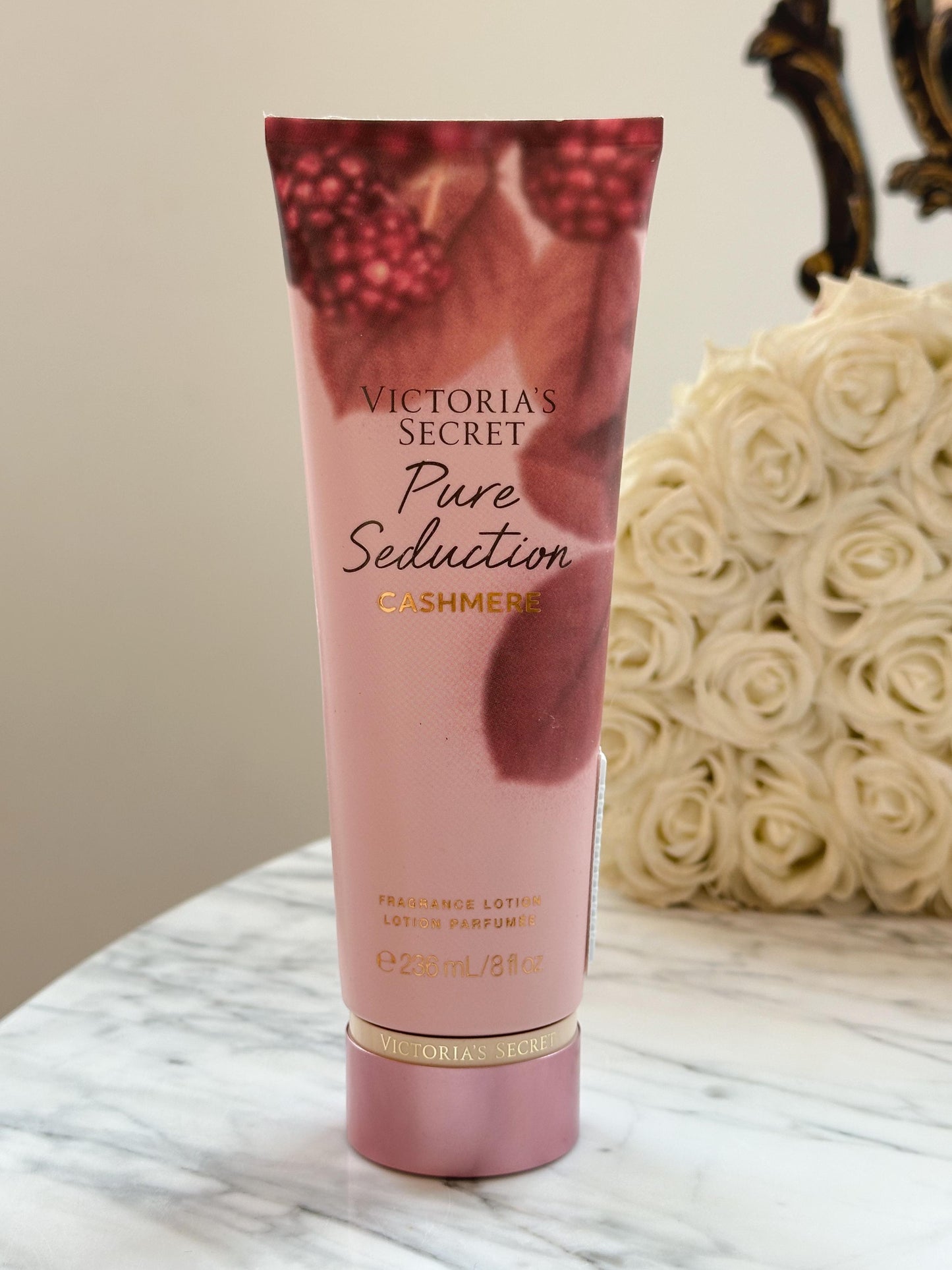 VICTORIA’S SECRET Pure Seduction Cashmere
Body Lotion