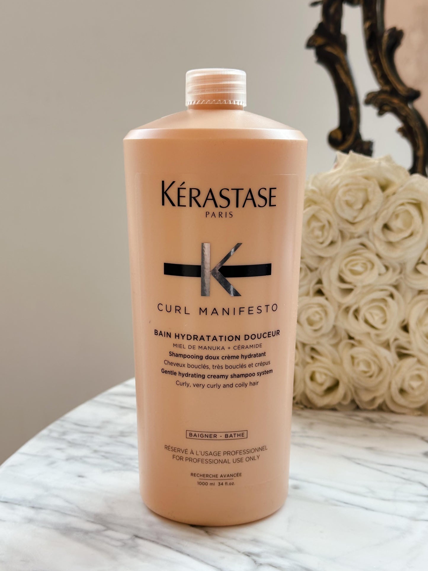 KÉRASTASE Curl Manifesto - Bain Hydratation Douceur 1L
Gentle Creamy Shampoo for Curly Hair