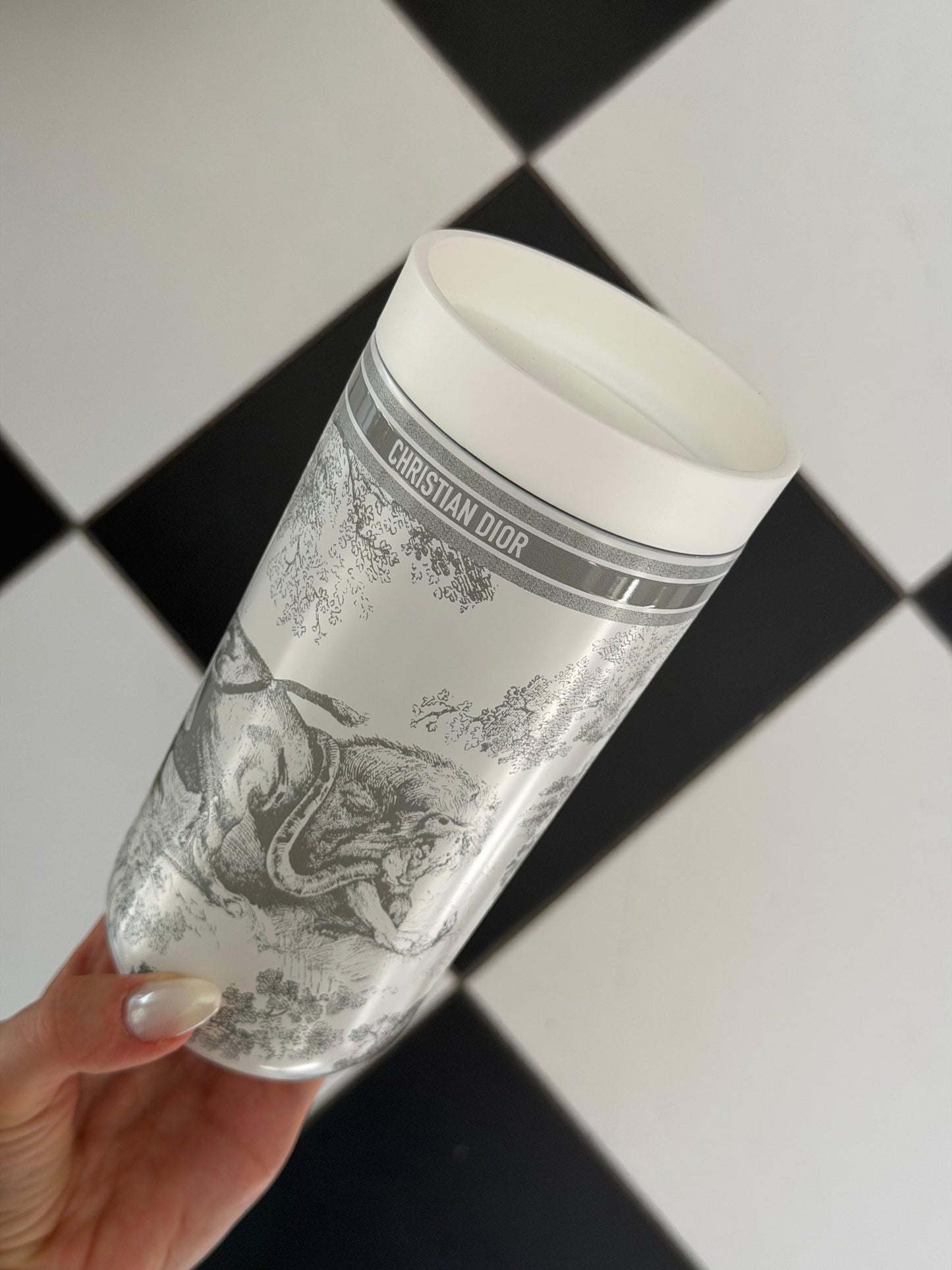 DIOR Travel Mug 400ml
White and Grey Toile de Jouy Palms Stainless Steel