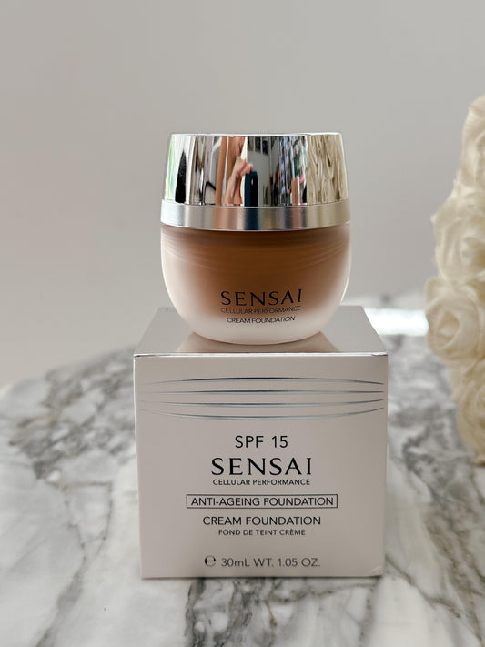 SENSAI Cellular Performance Cream Foundation - Anti-Ageing SPF15