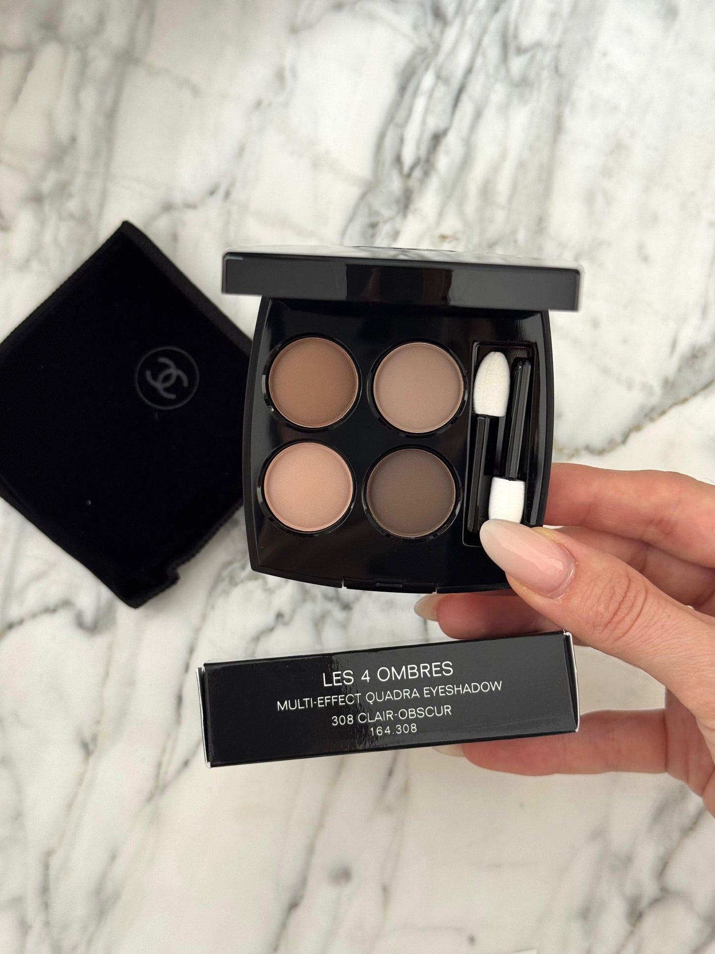 CHANEL Les 4 Ombres
Multi-Effect Quadra Eyeshadow (308)