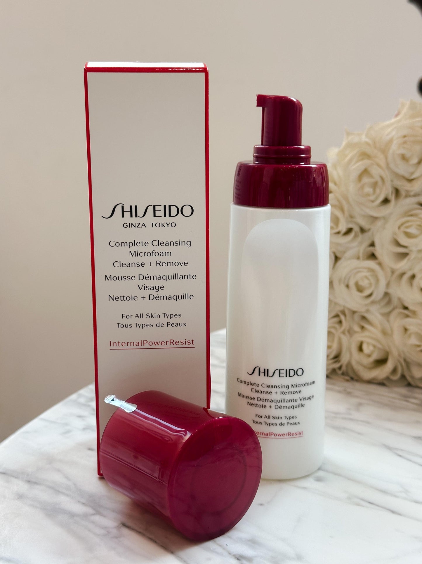 SHISEIDO
Complete Cleansing Microfoam
Oil-Free Instant Foaming Cleanser