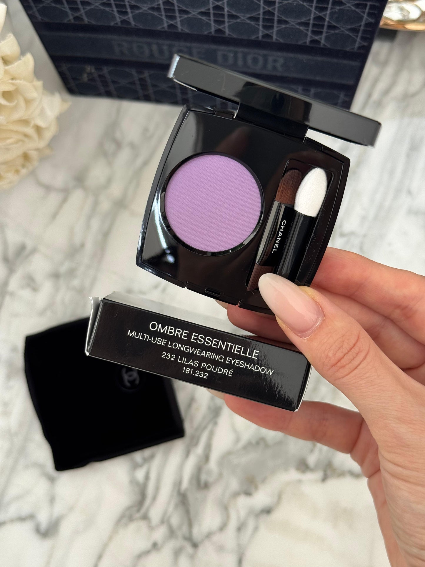 CHANEL Ombre Essentielle Multi-Use Longwearing Eyeshadow (232)
