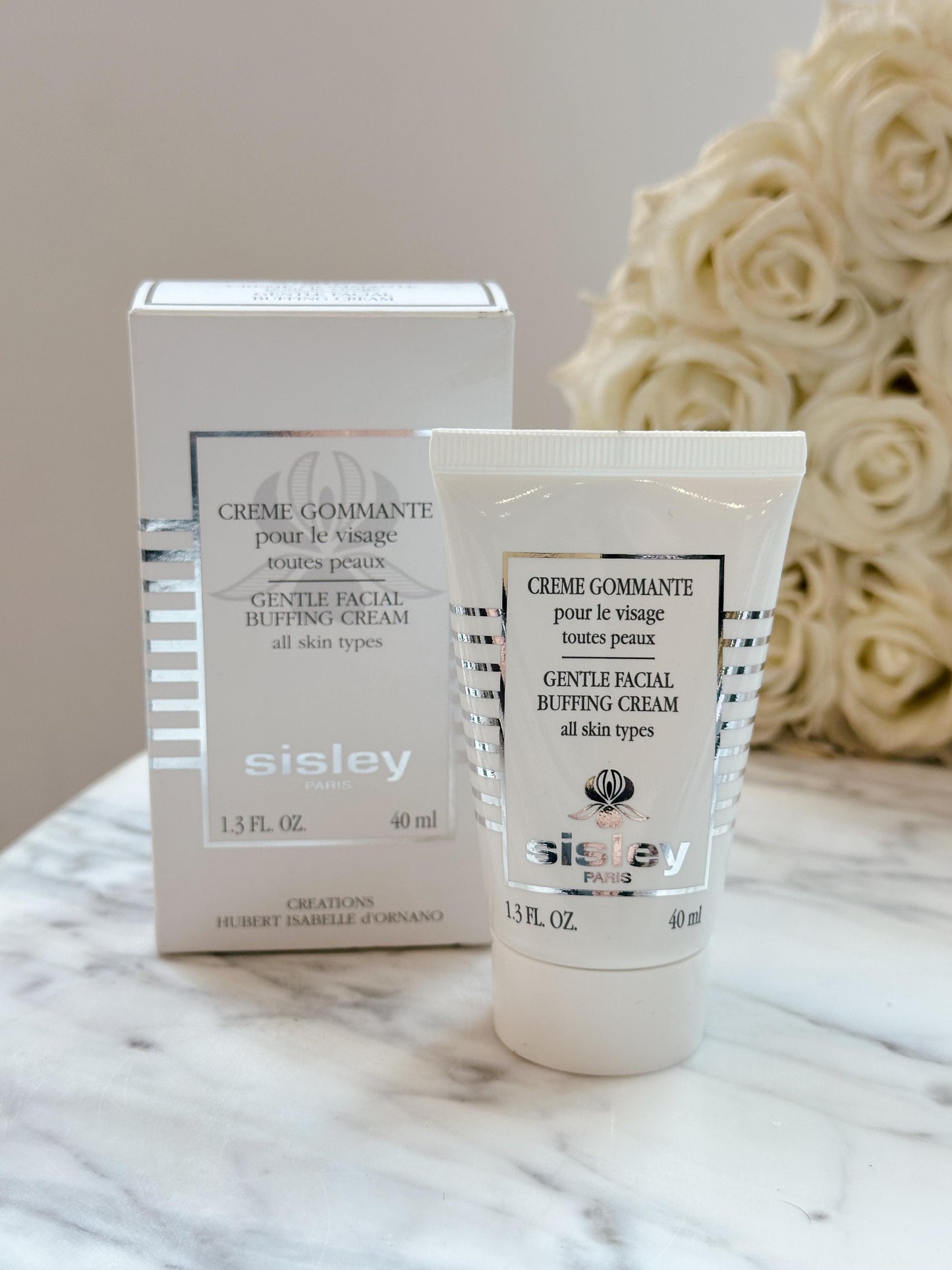 SISLEY
Gentle Facial Buffing Cream