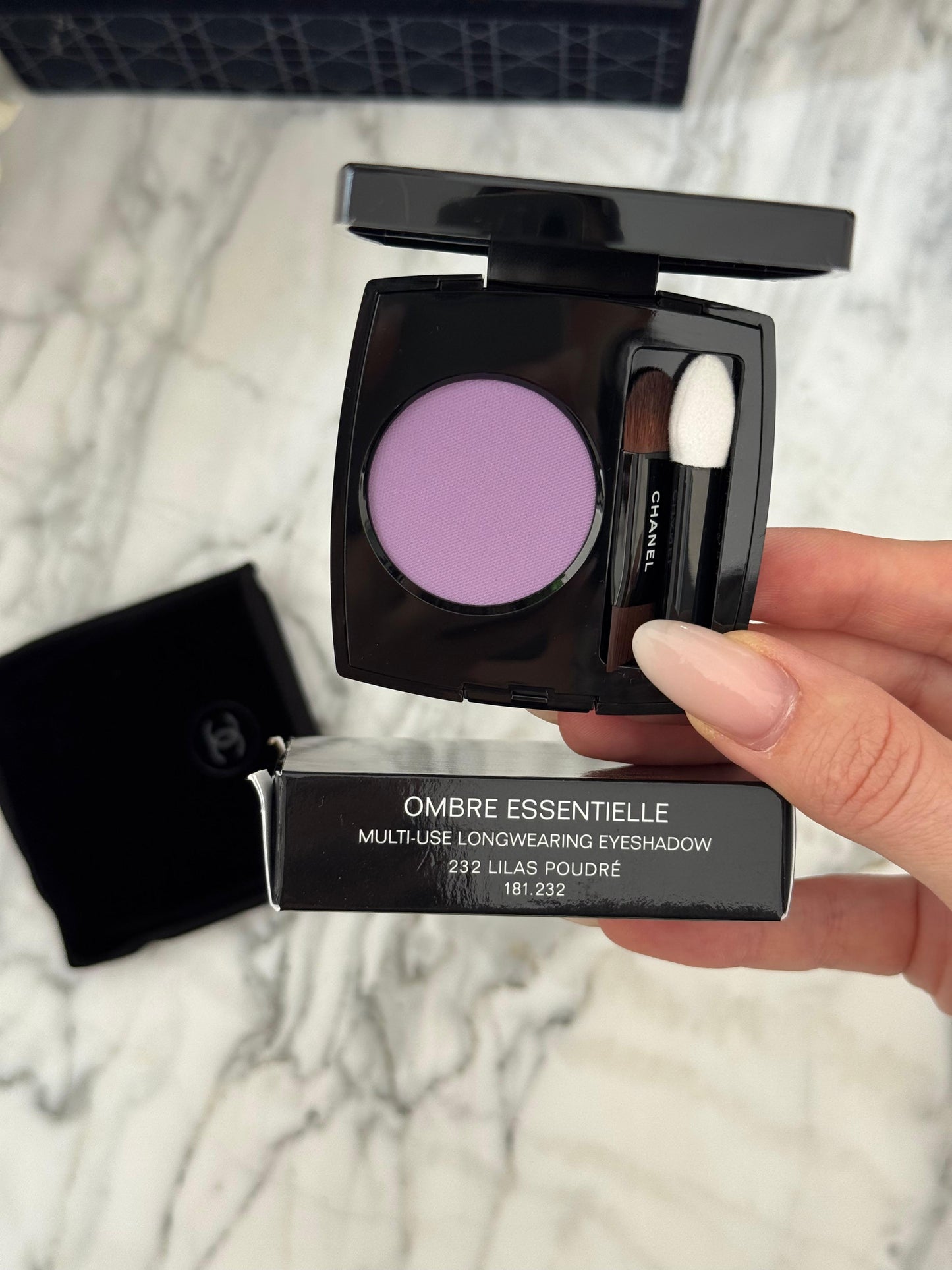 CHANEL Ombre Essentielle Multi-Use Longwearing Eyeshadow (232)