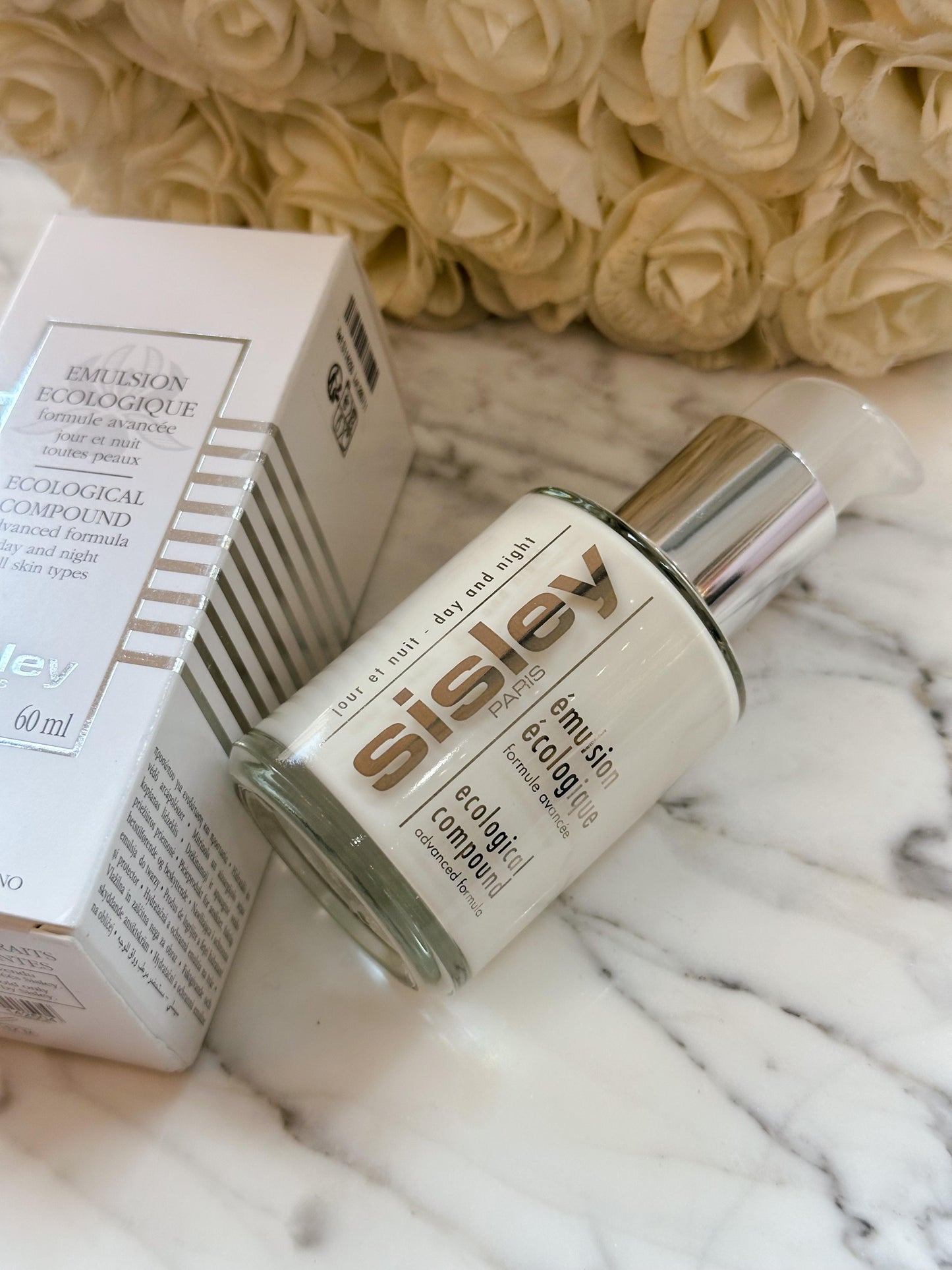 SISLEY Ecological Compound 60ml
Advanced Formula Day And Night - All Skin Types