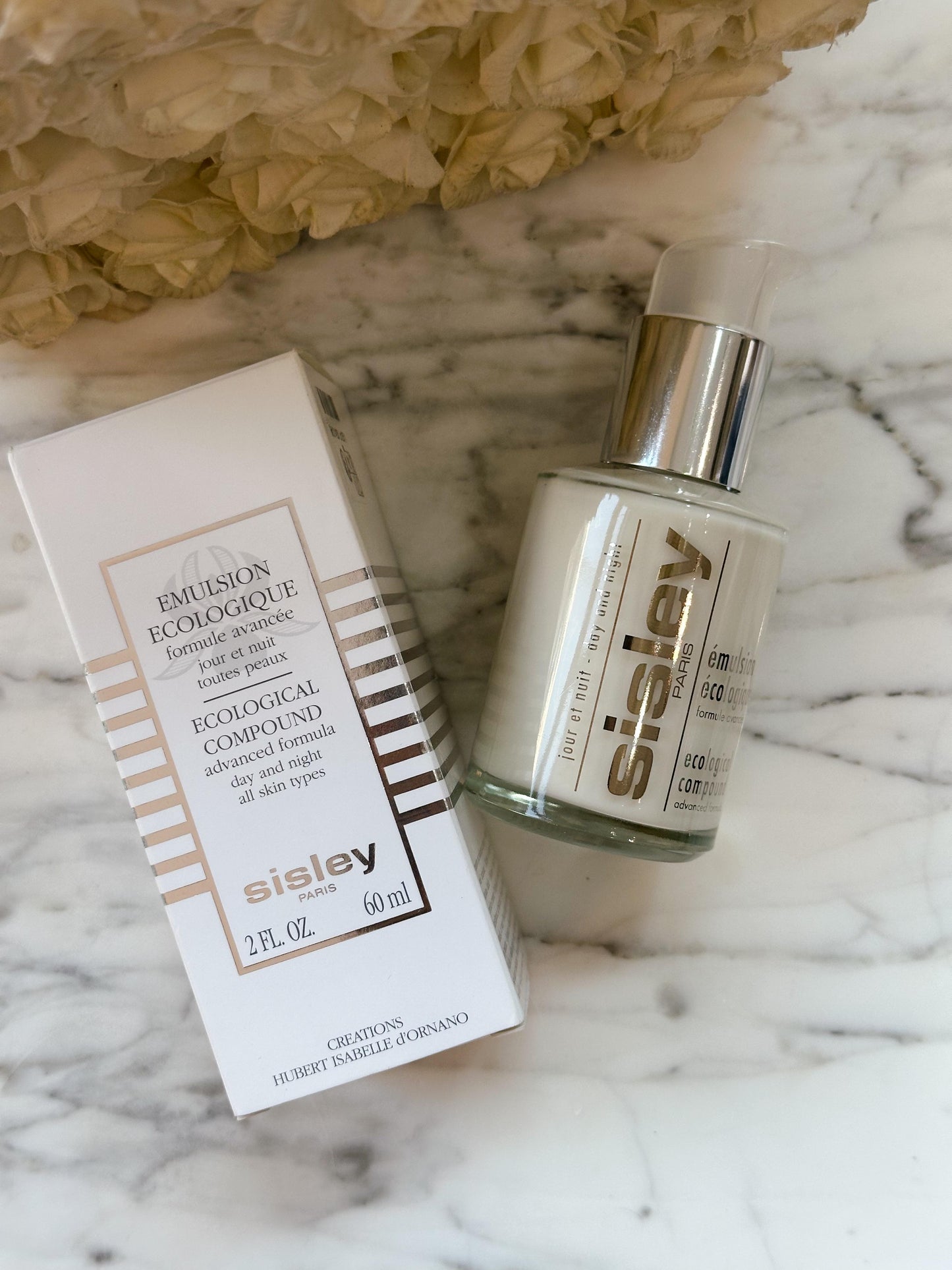 SISLEY Ecological Compound 60ml
Advanced Formula Day And Night - All Skin Types