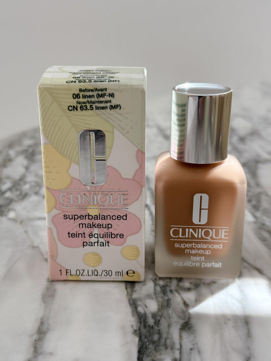 CLINIQUE Superbalanced™ Makeup Foundation