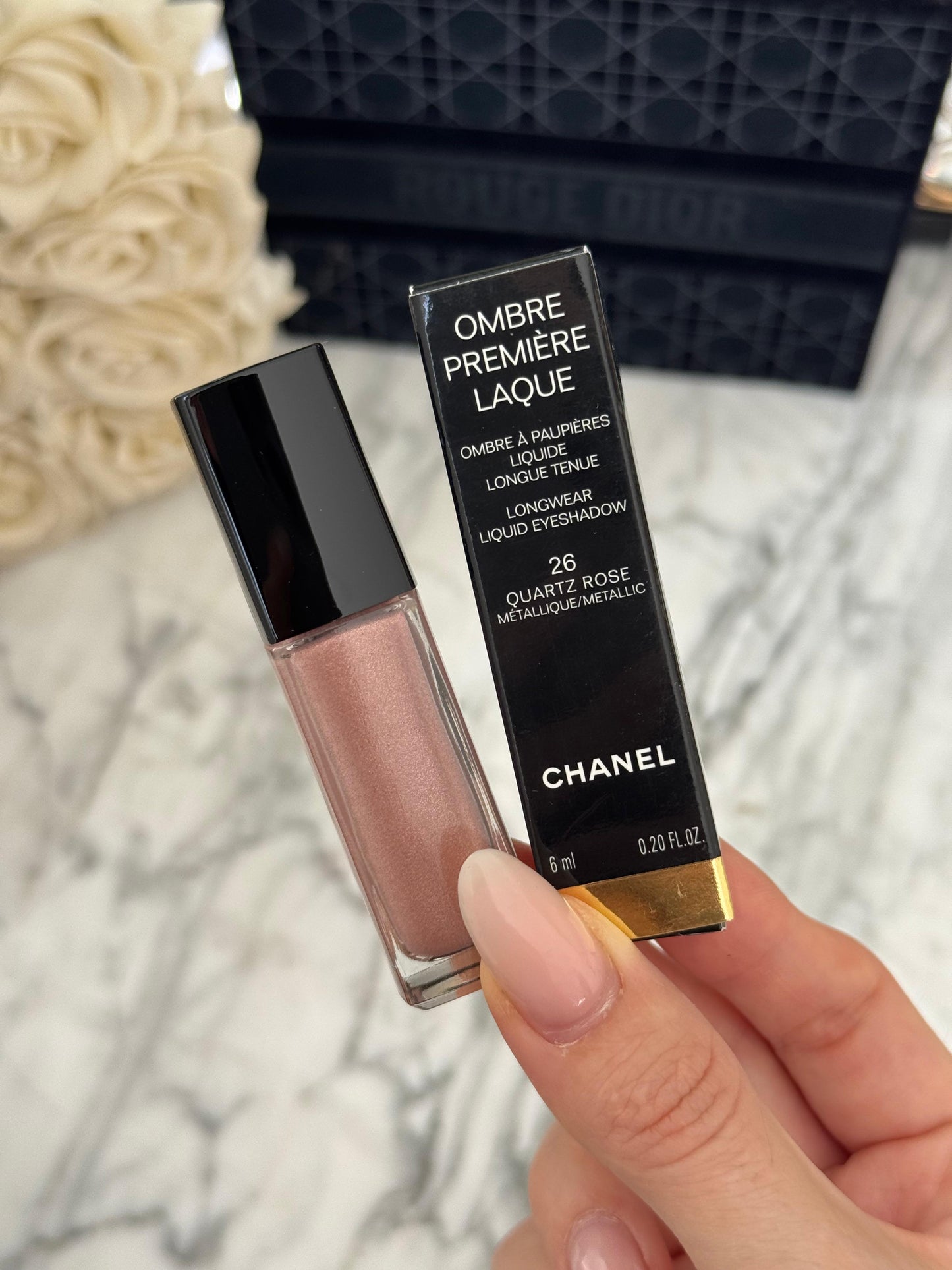 CHANEL Ombre Première Laque
Longwear Liquid Eyeshadow (26)