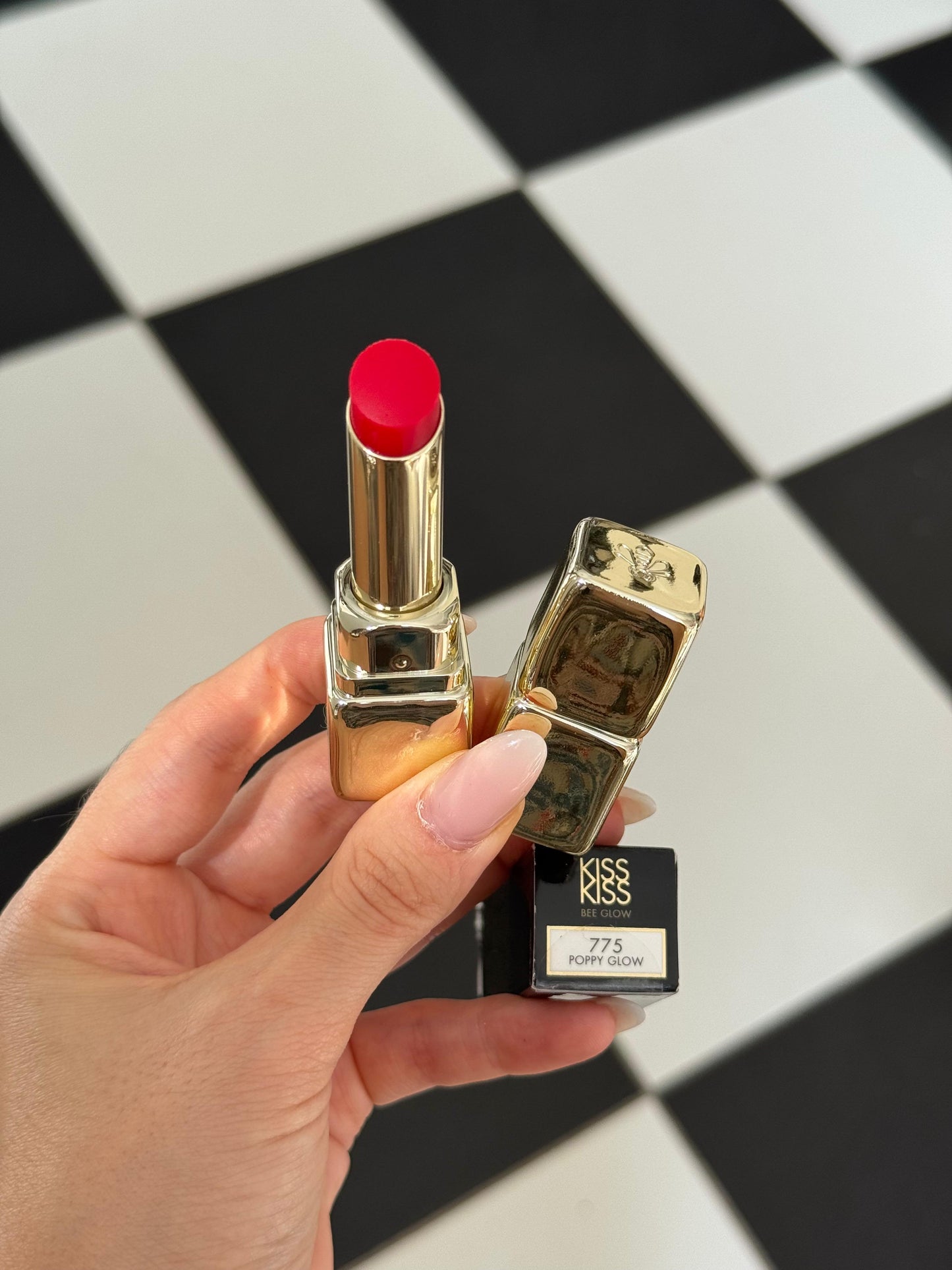 GUERLAIN Kiss Kiss Bee Glow - Color Reviving Lip Balm (775)