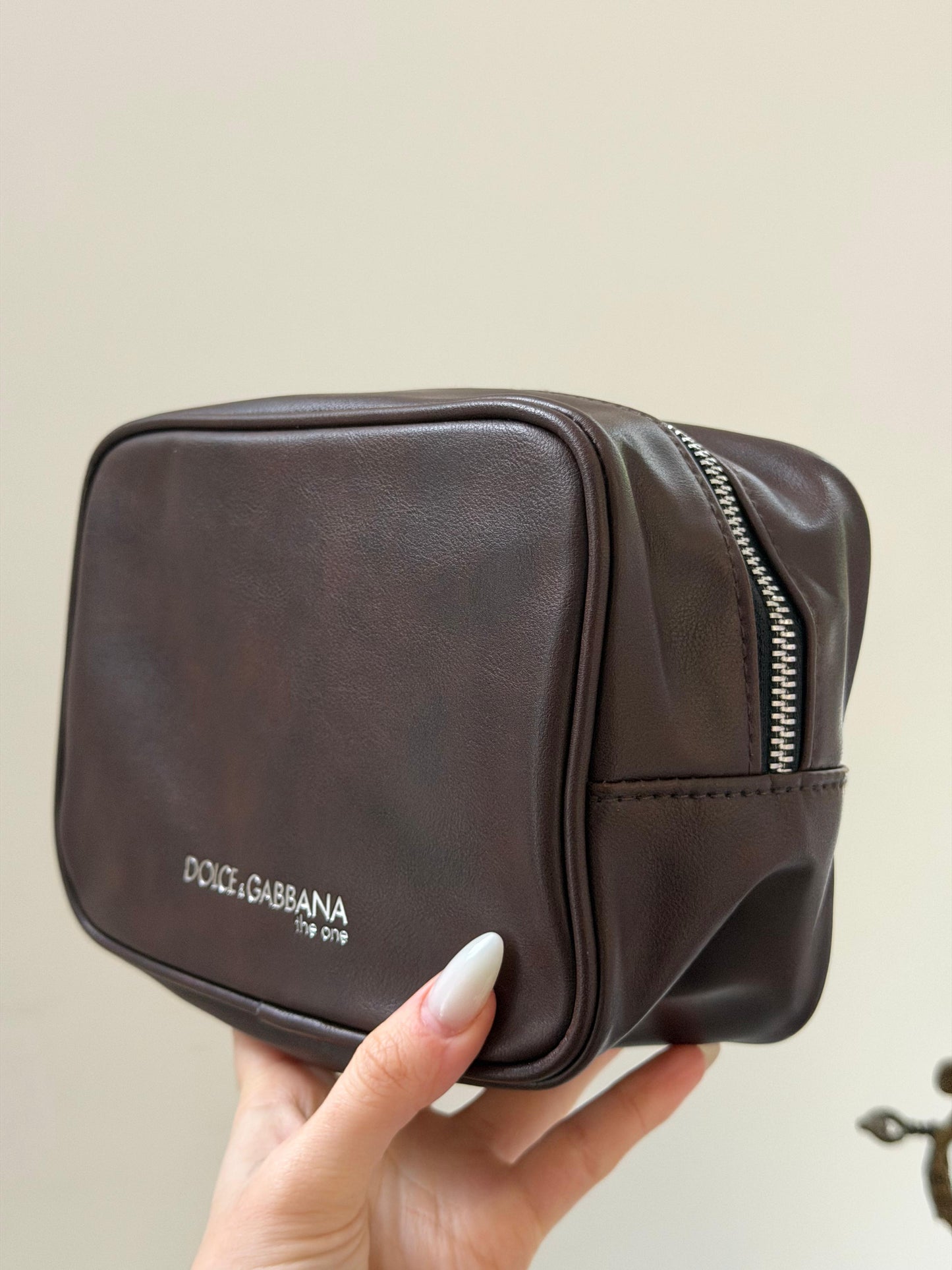 DOLCE&GABBANA The One
Beauty Pouch Gift For Men