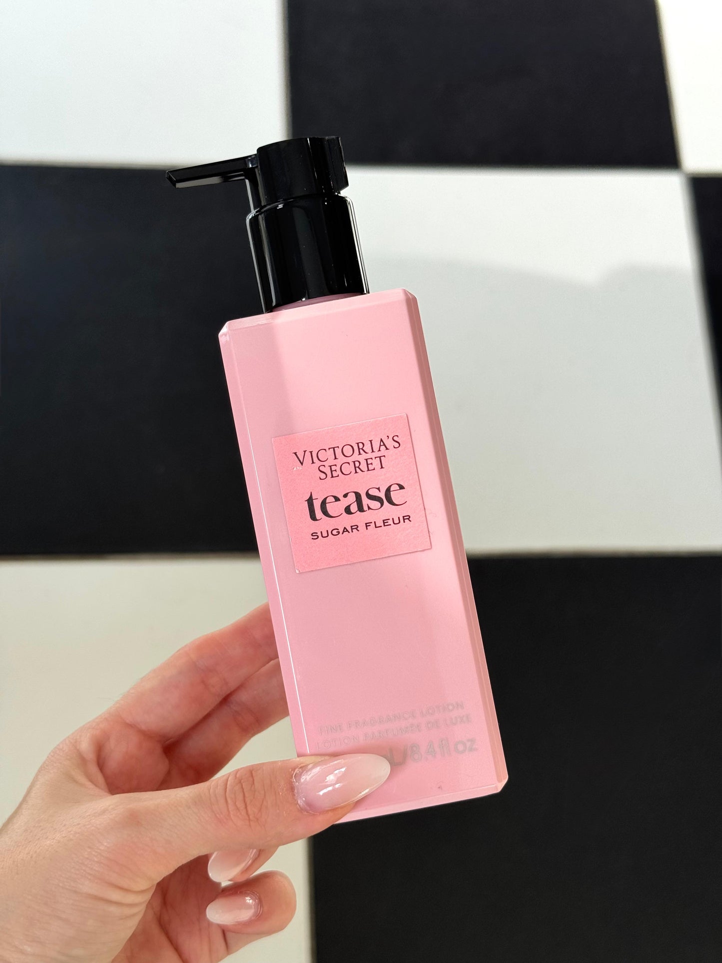 VICTORIA’S SECRET Tease Sugar Fleur Fine Fragrance Lotion