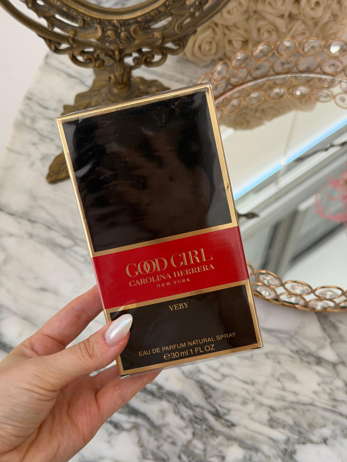 CAROLINA HERRERA Very Good Girl Eau De Parfum