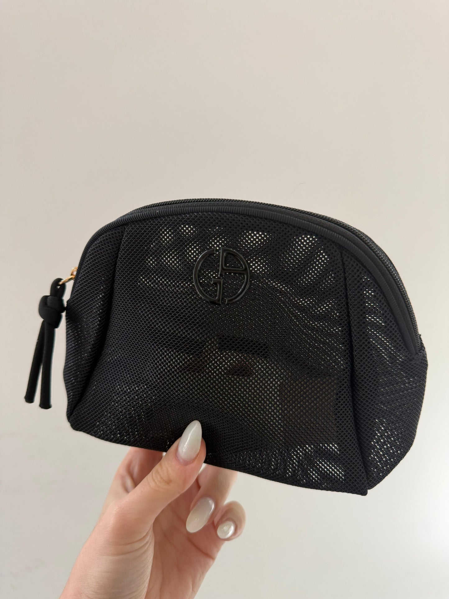 ARMANI
Beauty Transparent Black Pouch Gift