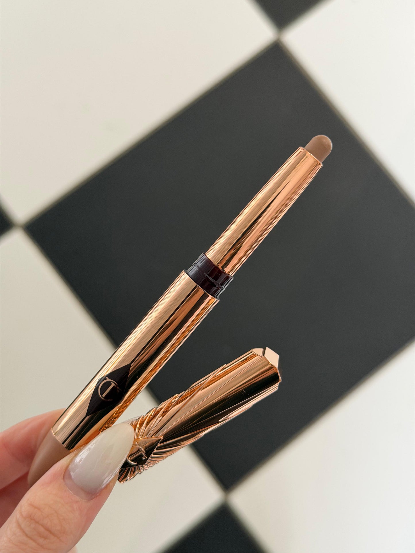 CHARLOTTE TILBURY Exagger-Eyes Easy Eye Shadow Stick - Cashmere Sculpt